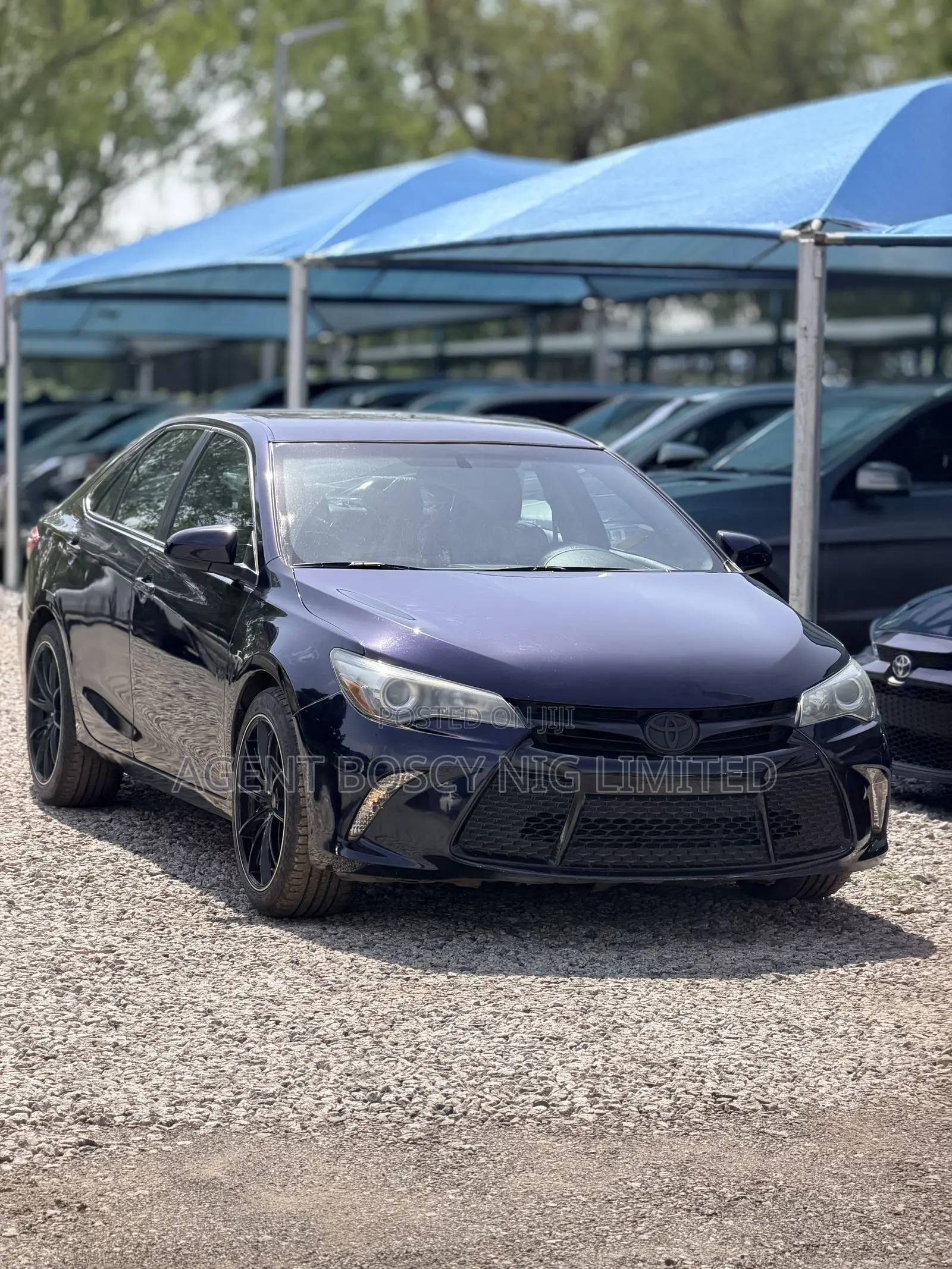 Toyota Camry SE 4dr Sedan (2.5L 4cyl 6A) 2015 Blue