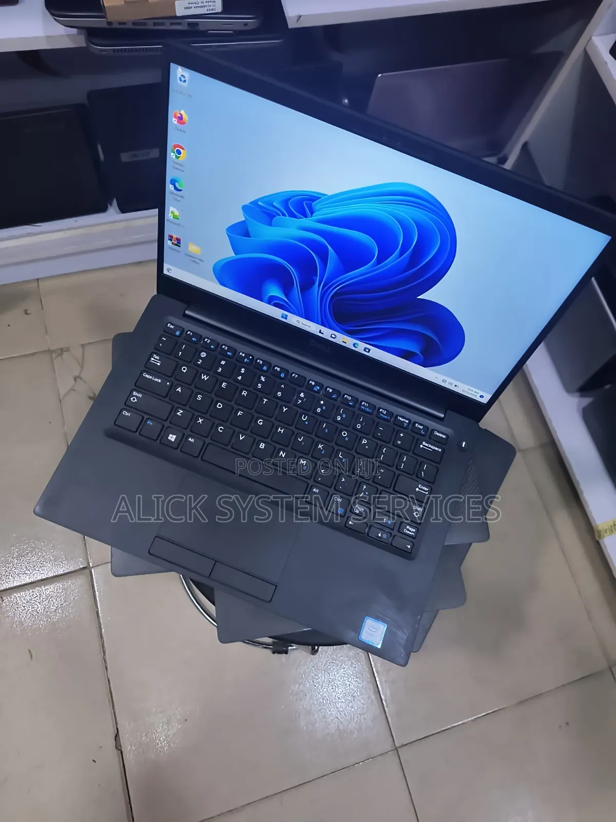 Laptop Dell Latitude 7300 8GB Intel Core i7 SSD 256GB
