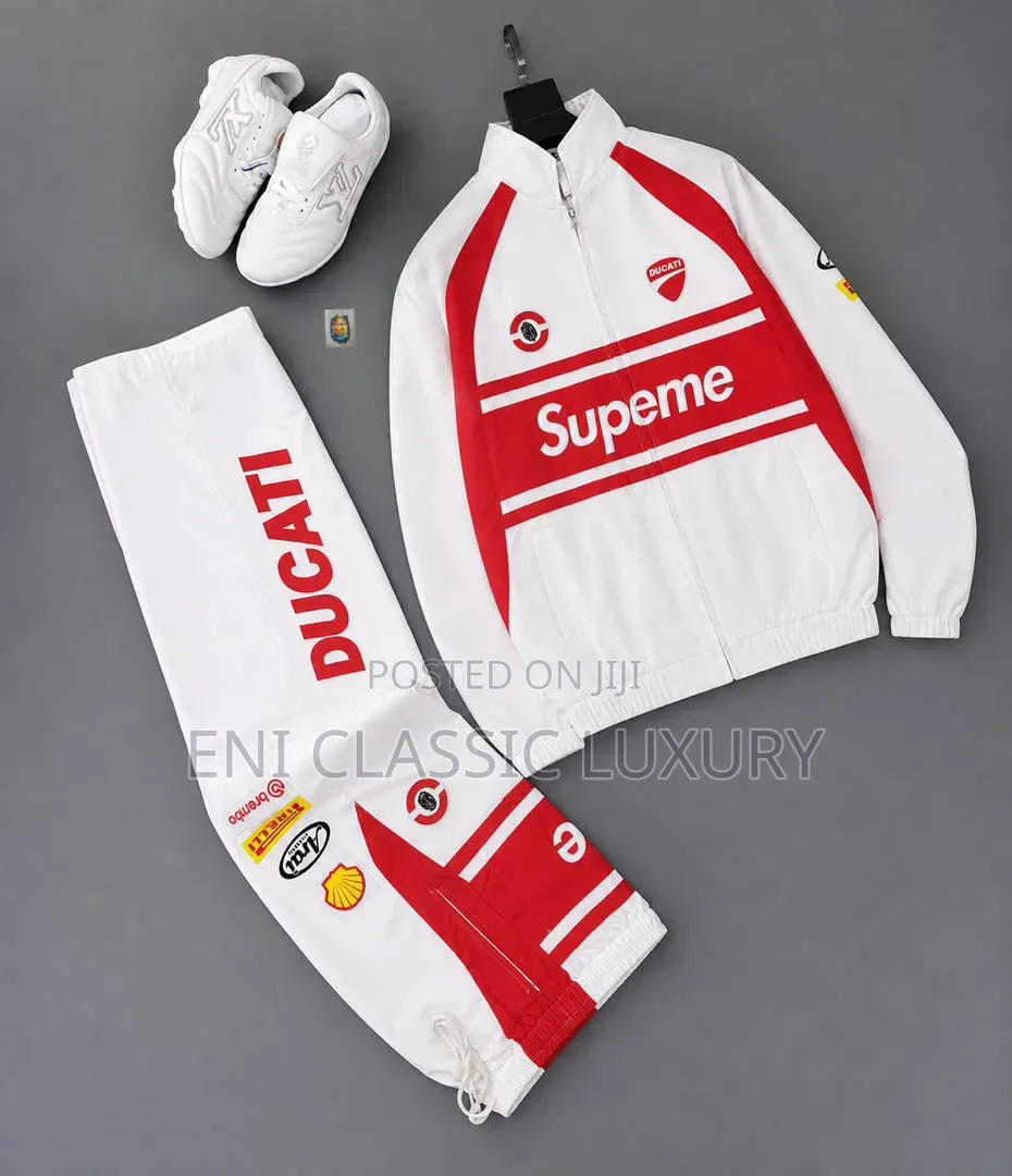 High Demand Luxury Men's Two Pieces Supreme Best Quality Well Branded