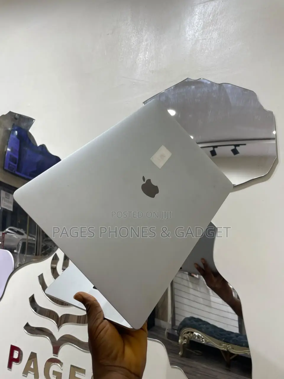 Laptop Apple MacBook Pro 2019 16GB Intel Core i7 HDD 256GB