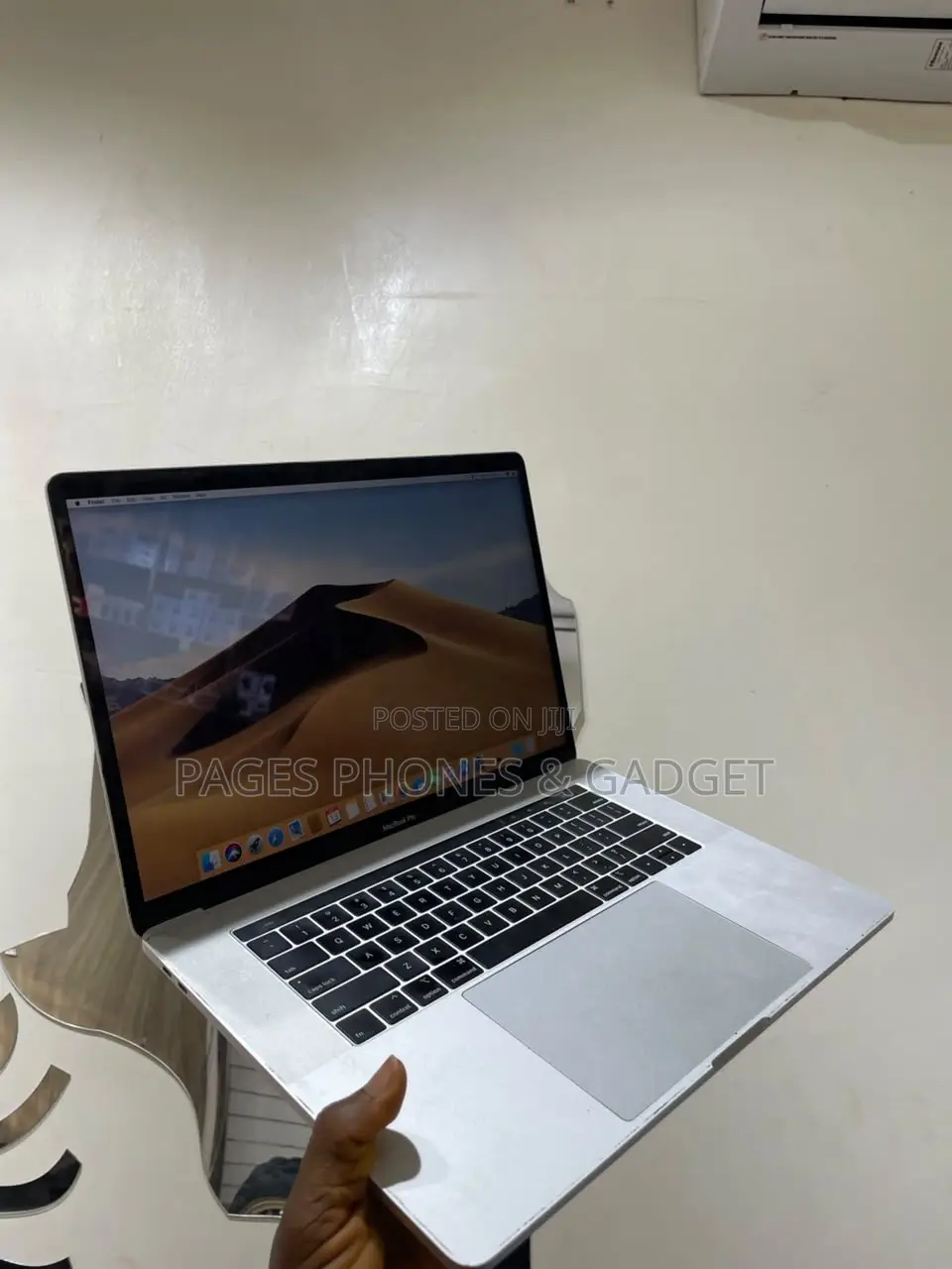 Laptop Apple MacBook Pro 2019 16GB Intel Core i7 HDD 256GB