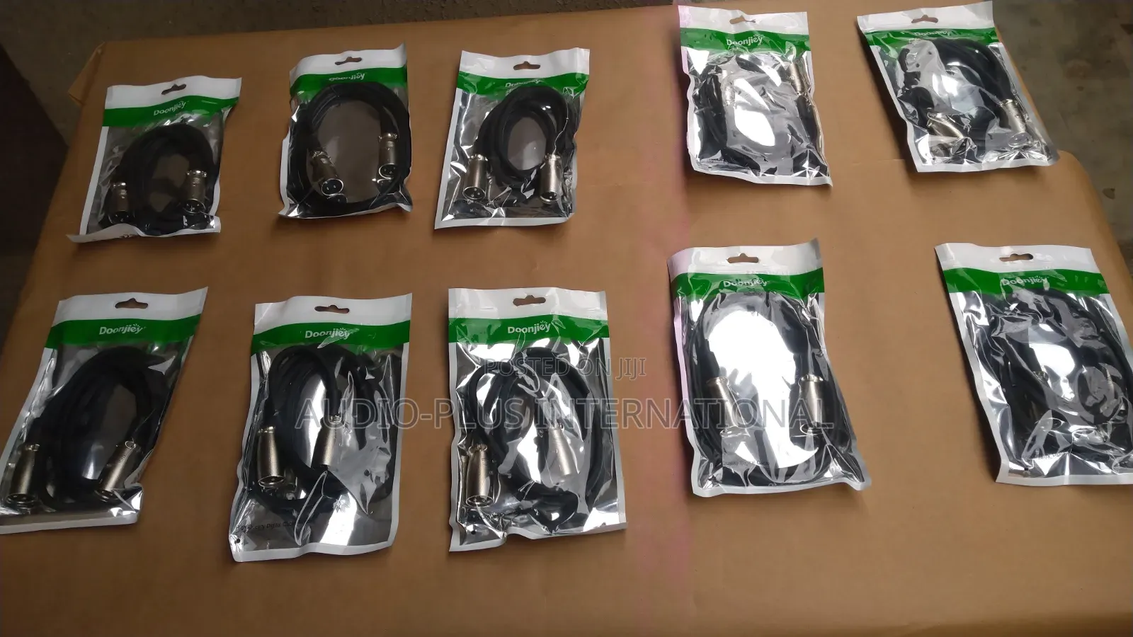 Female to Female & Male to Male XLR Cable
(1 Meter)