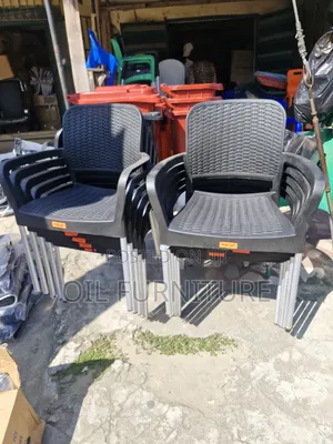 ​Modern Rattan Weave Plastic Armchair With Aluminium Legs (OK PLAST)