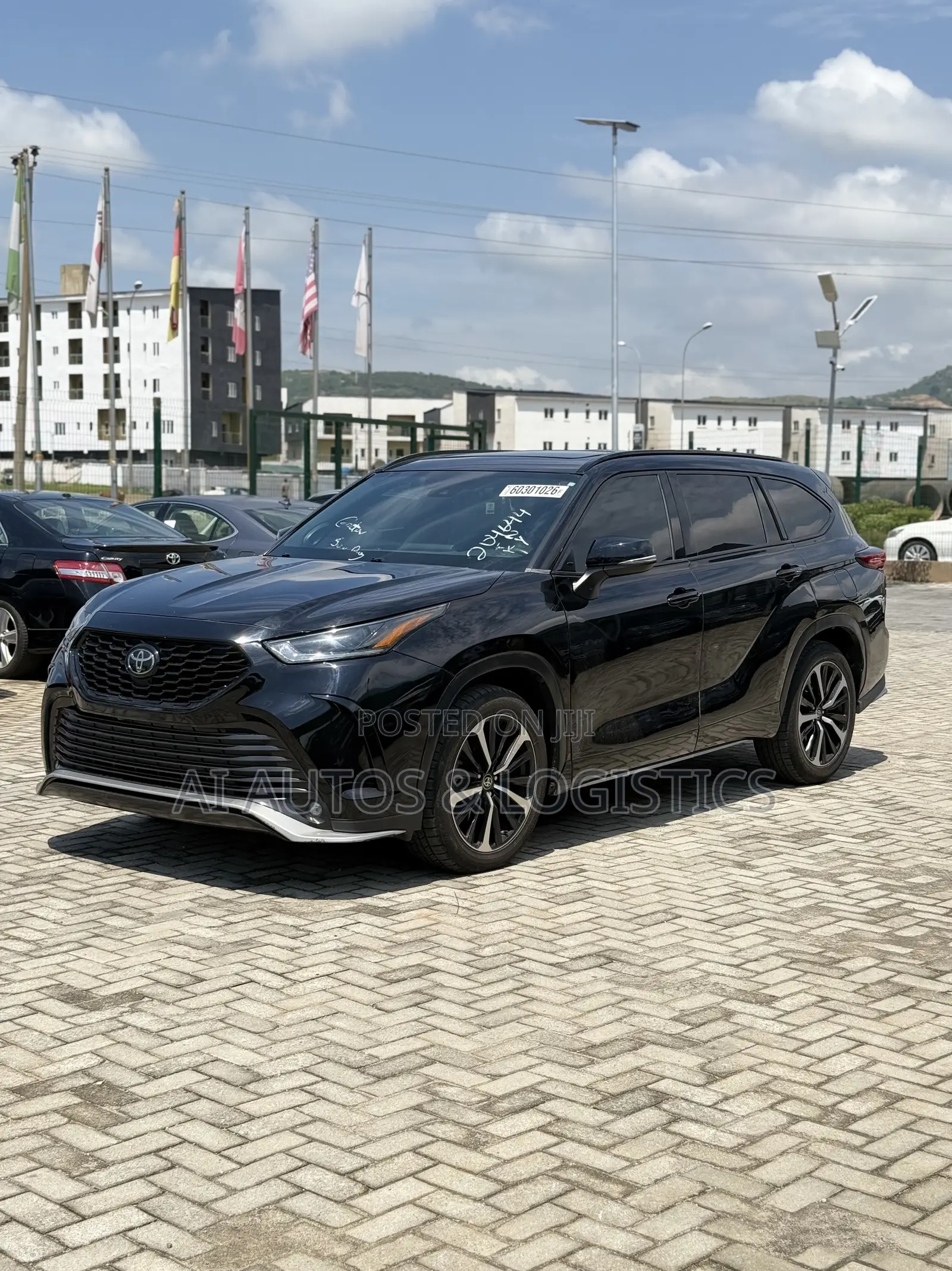 Toyota Highlander XSE 2022 Black
