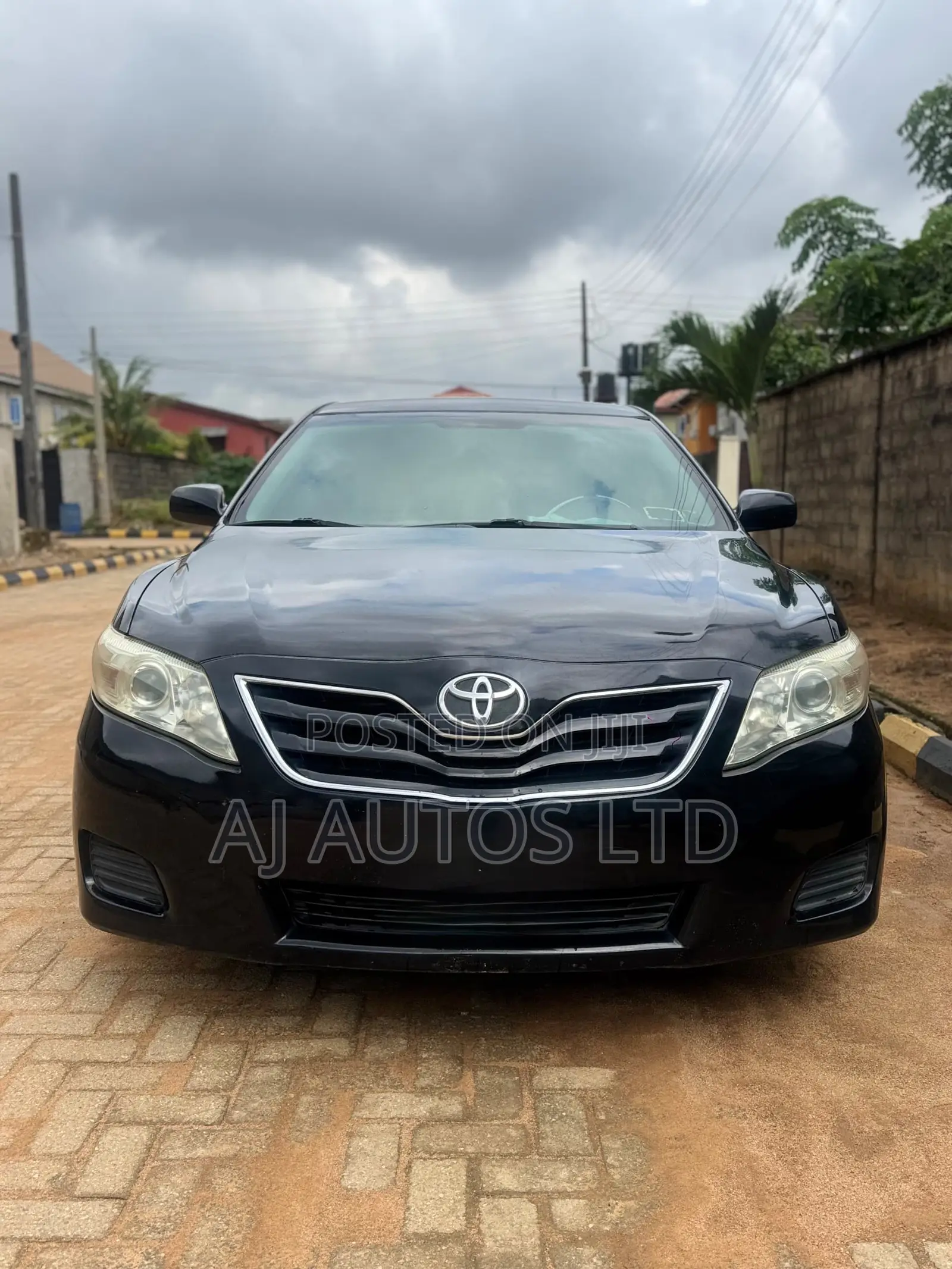 Toyota Camry LE 4dr Sedan (2.5L 4cyl 6A) 2011 Black