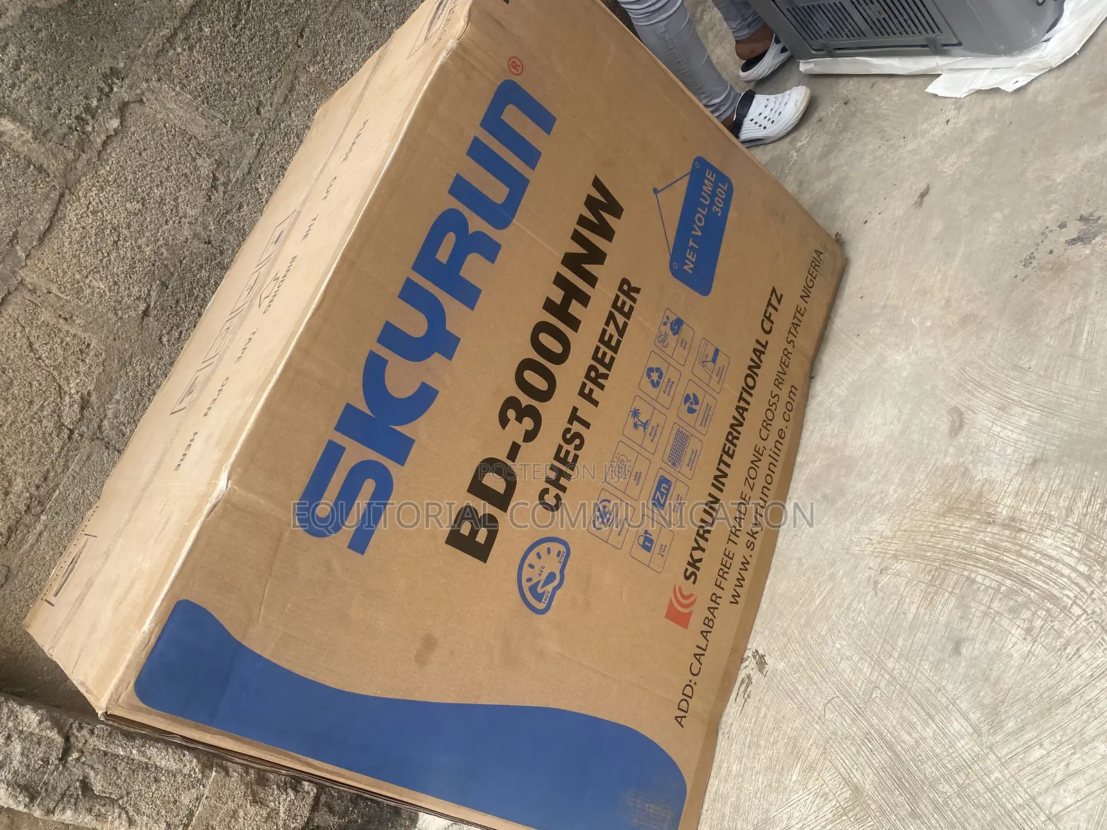 SKYRUN 300L Deep Freezer Model BD-300HNW With Large Storage
