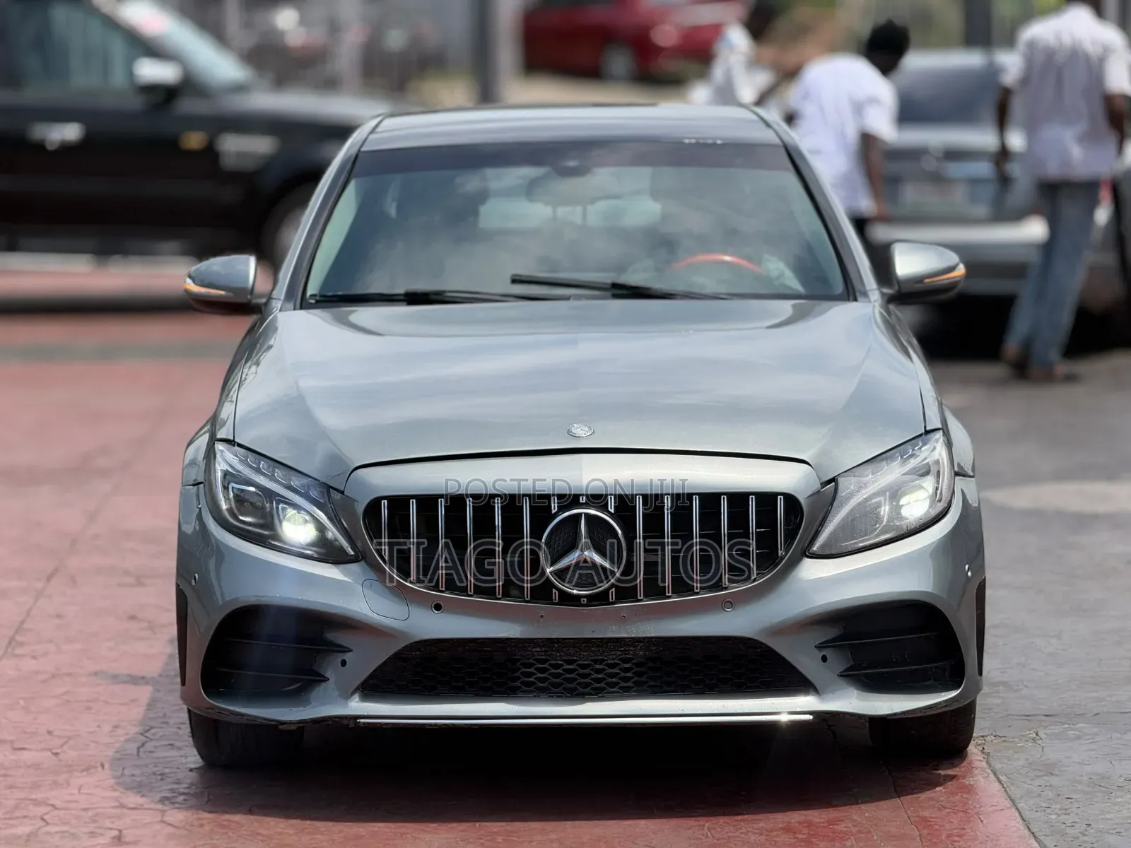 Mercedes-Benz C300 Luxury 4Matic Sedan AWD (2.0L 4cyl 7A) 2016 Gray