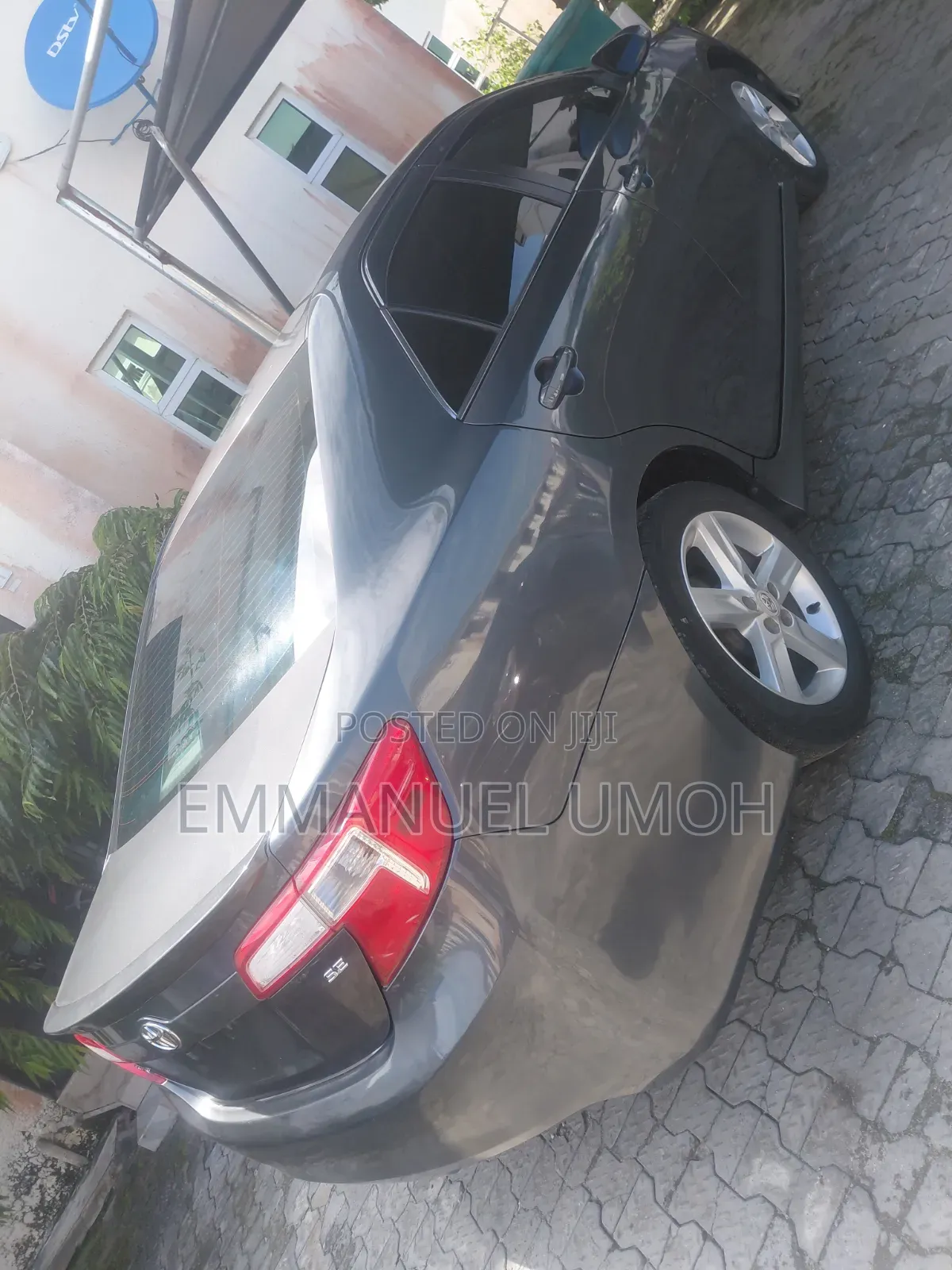 Toyota Camry SE 4dr Sedan (2.5L 4cyl 6A) 2013 Green