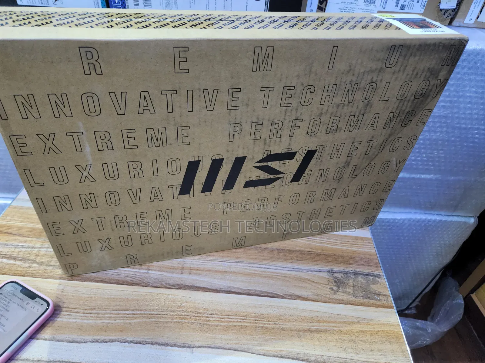 New Laptop MSI Katana 15 16GB Intel Core i7 SSD 512GB