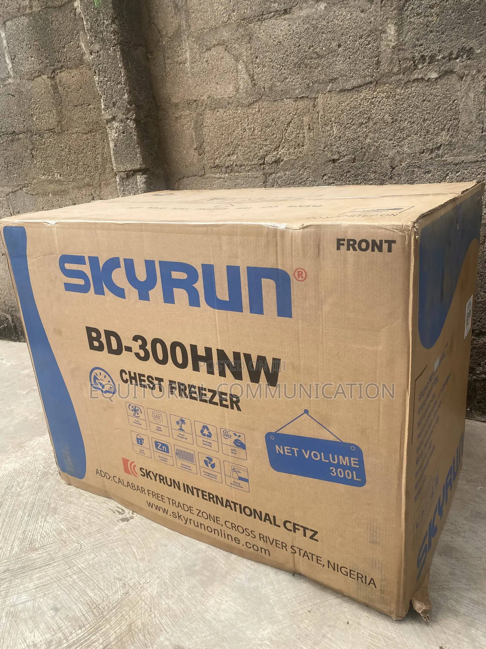 Skyrun Chest Freezer BD-300HNW 300L for Bulk Food Preservation