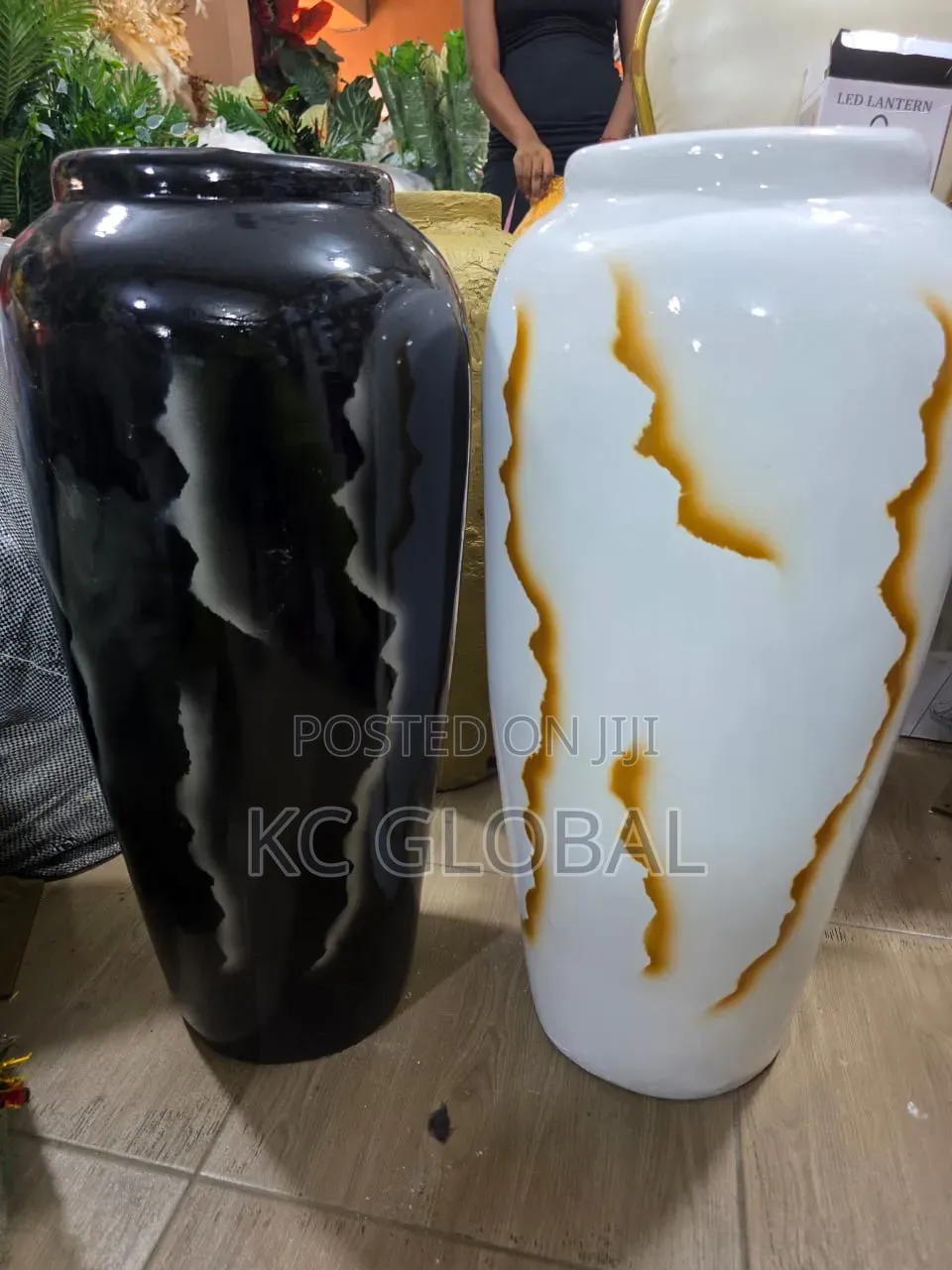 Beautiful House Vase Available for Flower