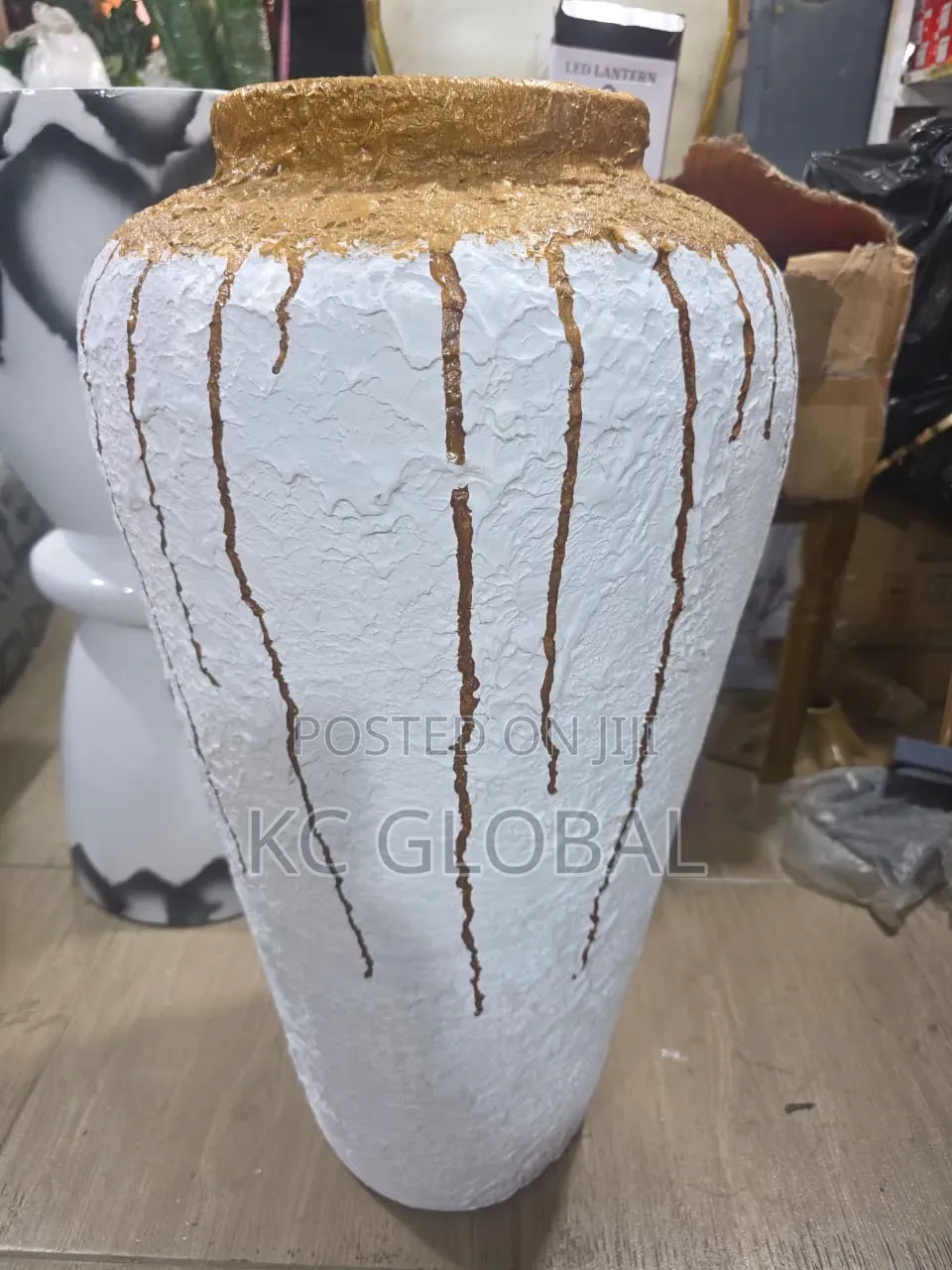 Beautiful House Vase Available for Flower