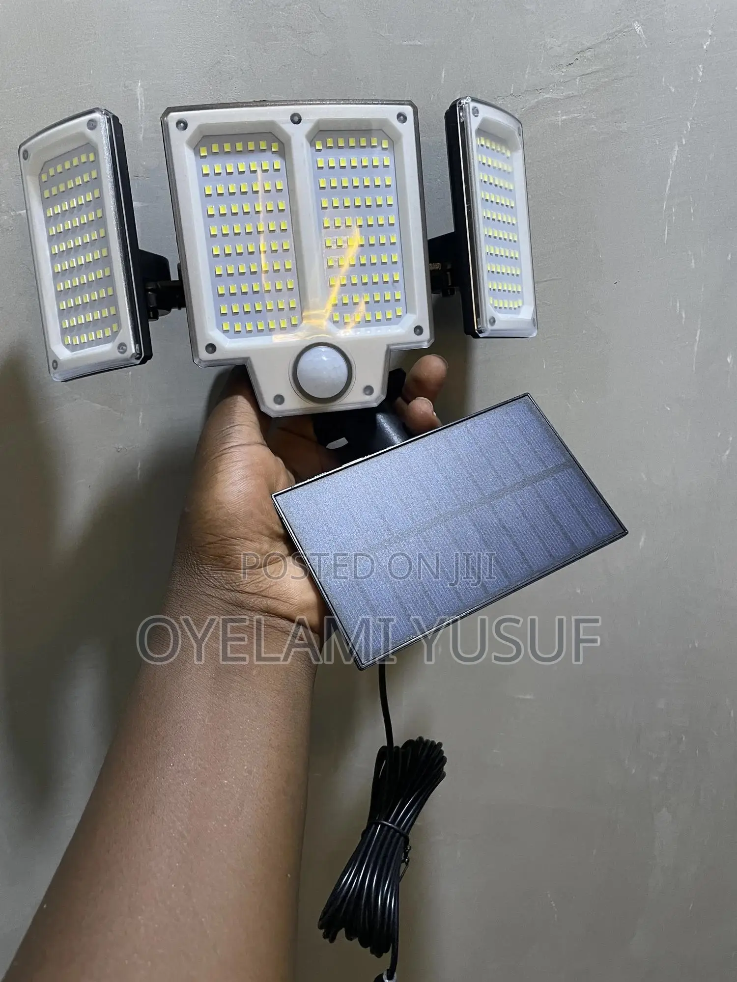 Solar Split Wall Light