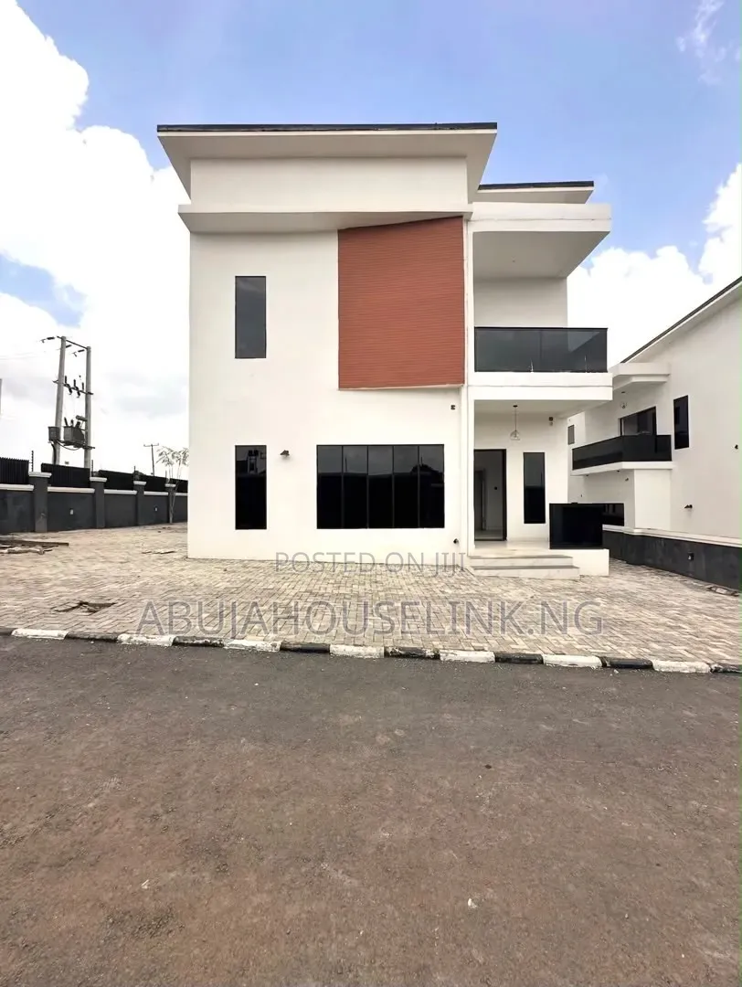 4bdrm Duplex in Gaduwa Abuja for sale