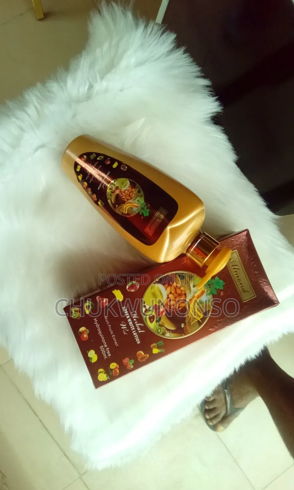Almond Herbal Super Whitening Lotion 500ml