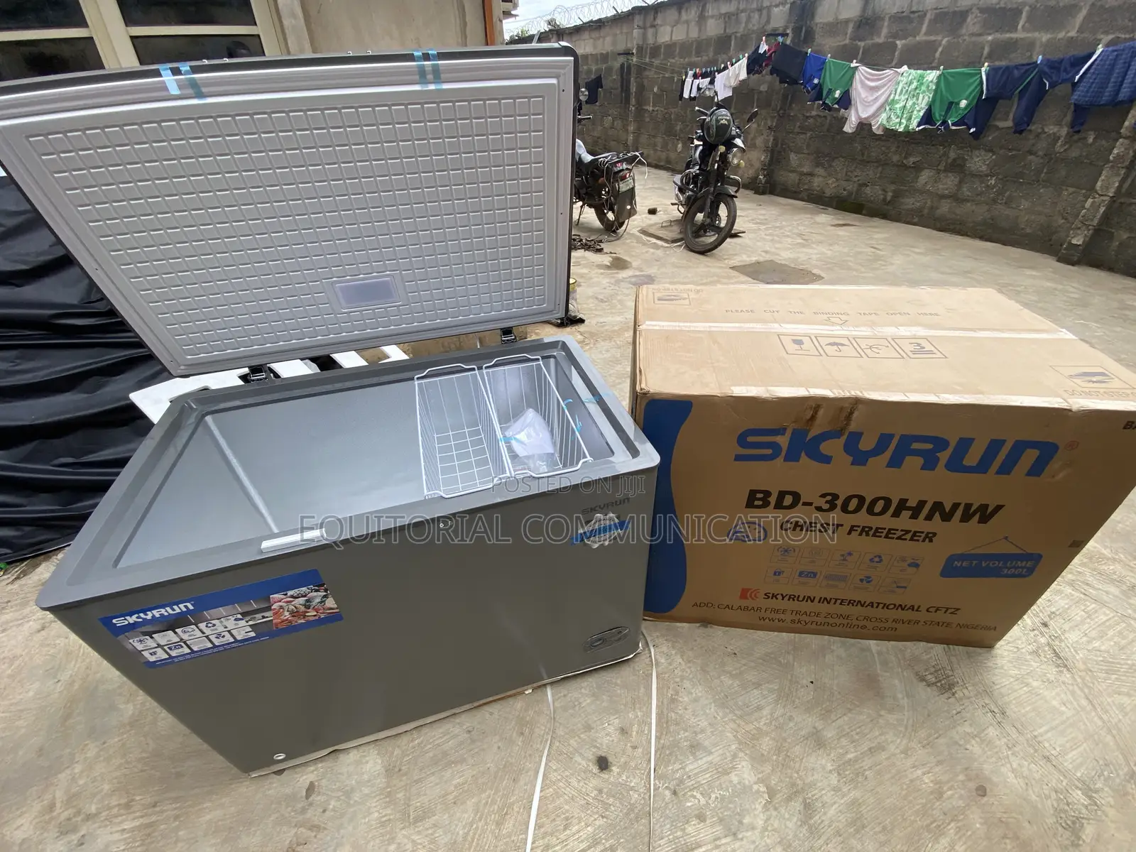 BD-300HNW Skyrun 300L Chest Freezer With Adjustable Cooling