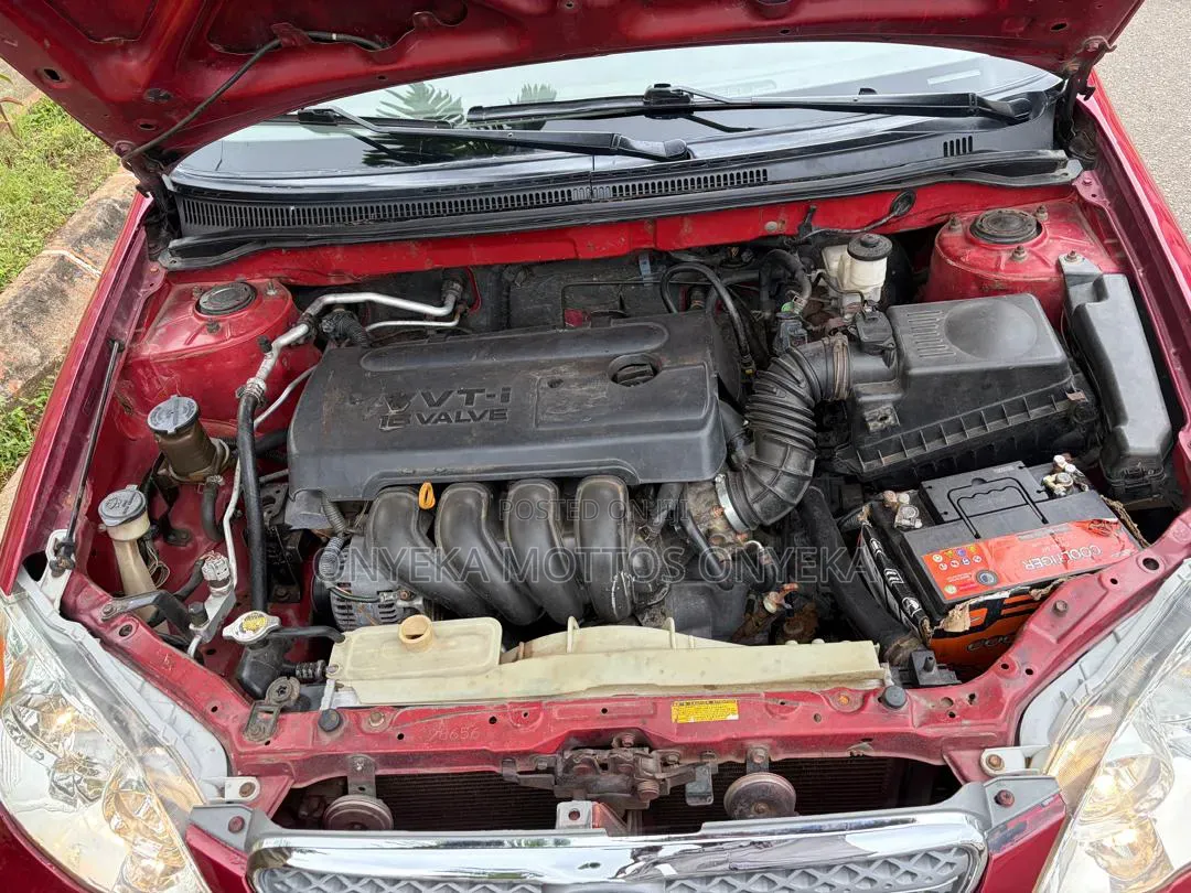 Toyota Corolla LE 2005 Red