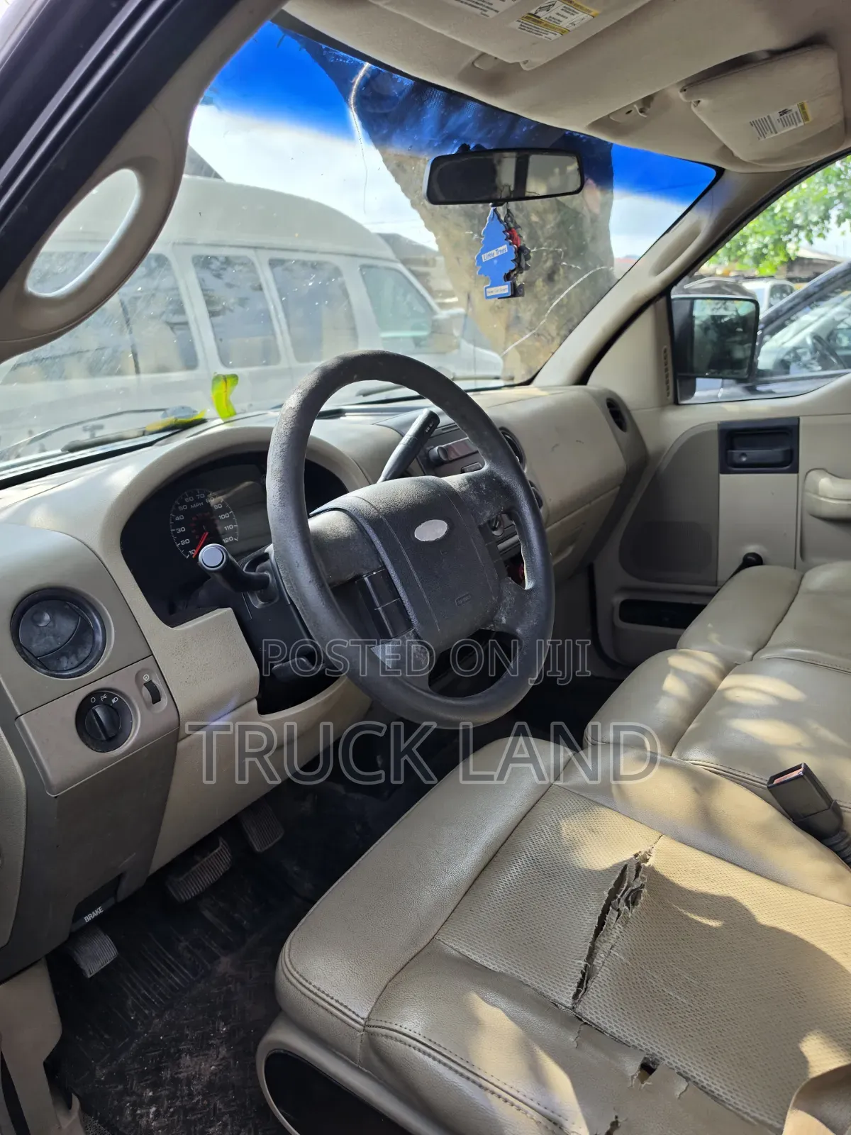 Ford F-150 Platinum 2010 White