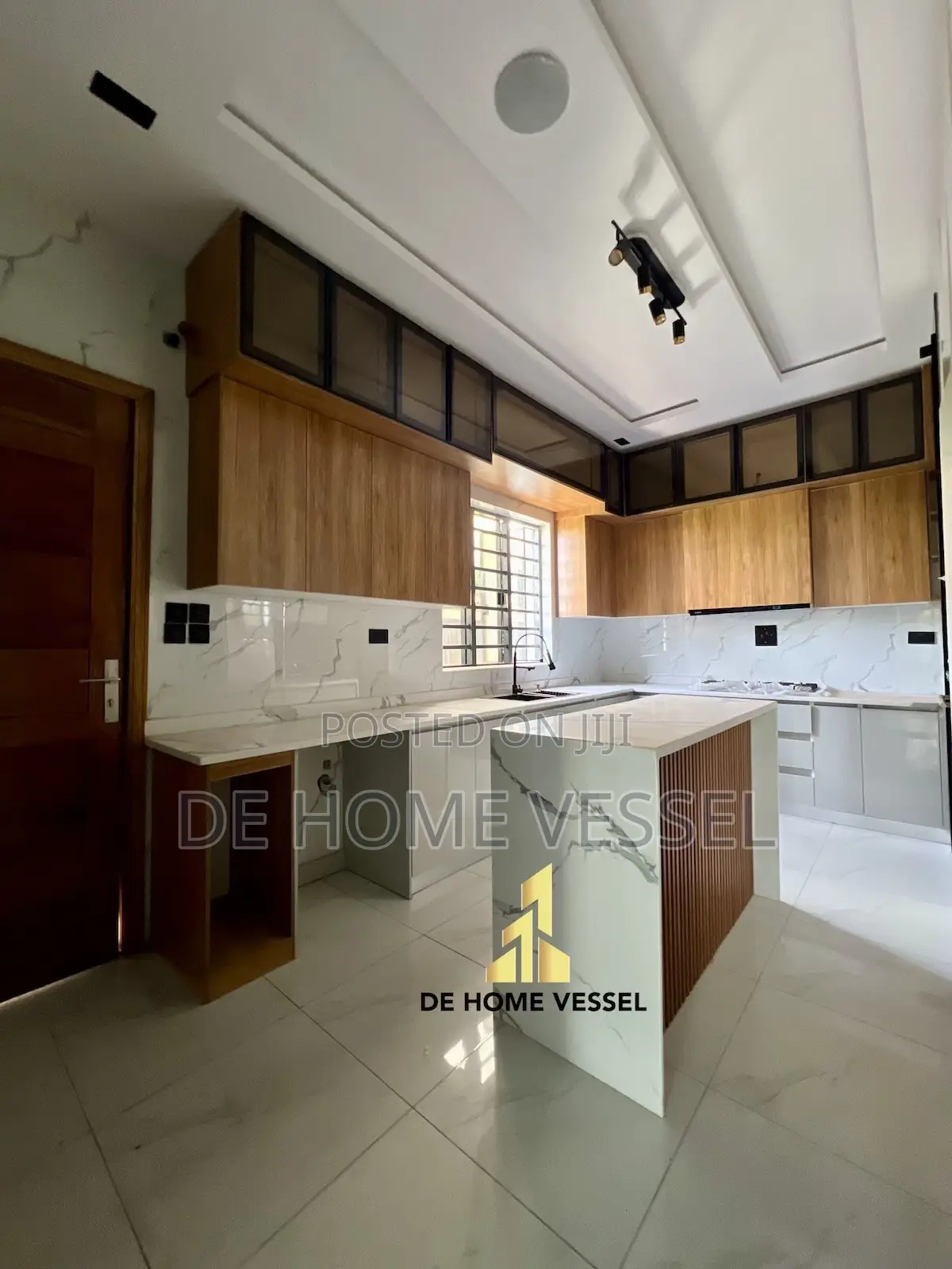 5bdrm Duplex in Ajah for sale