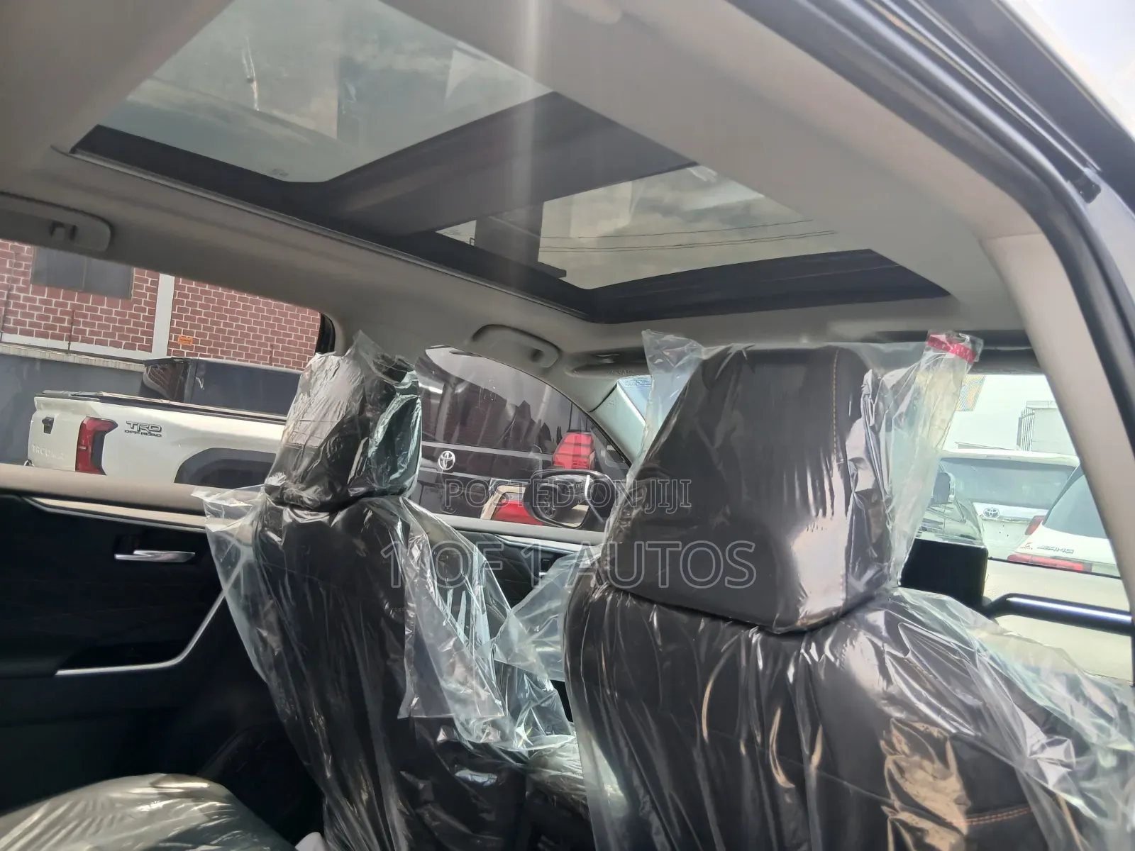 New Toyota RAV4 XLE 2025 Black