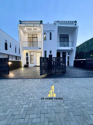 4bdrm Duplex in Ikota for sale