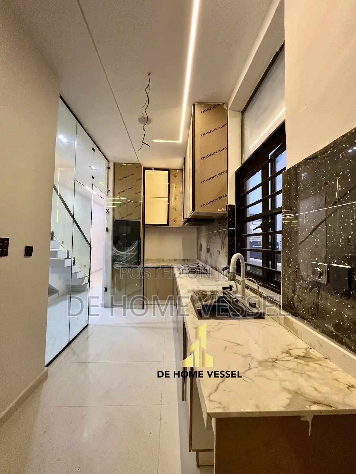 4bdrm Duplex in Ikota for sale