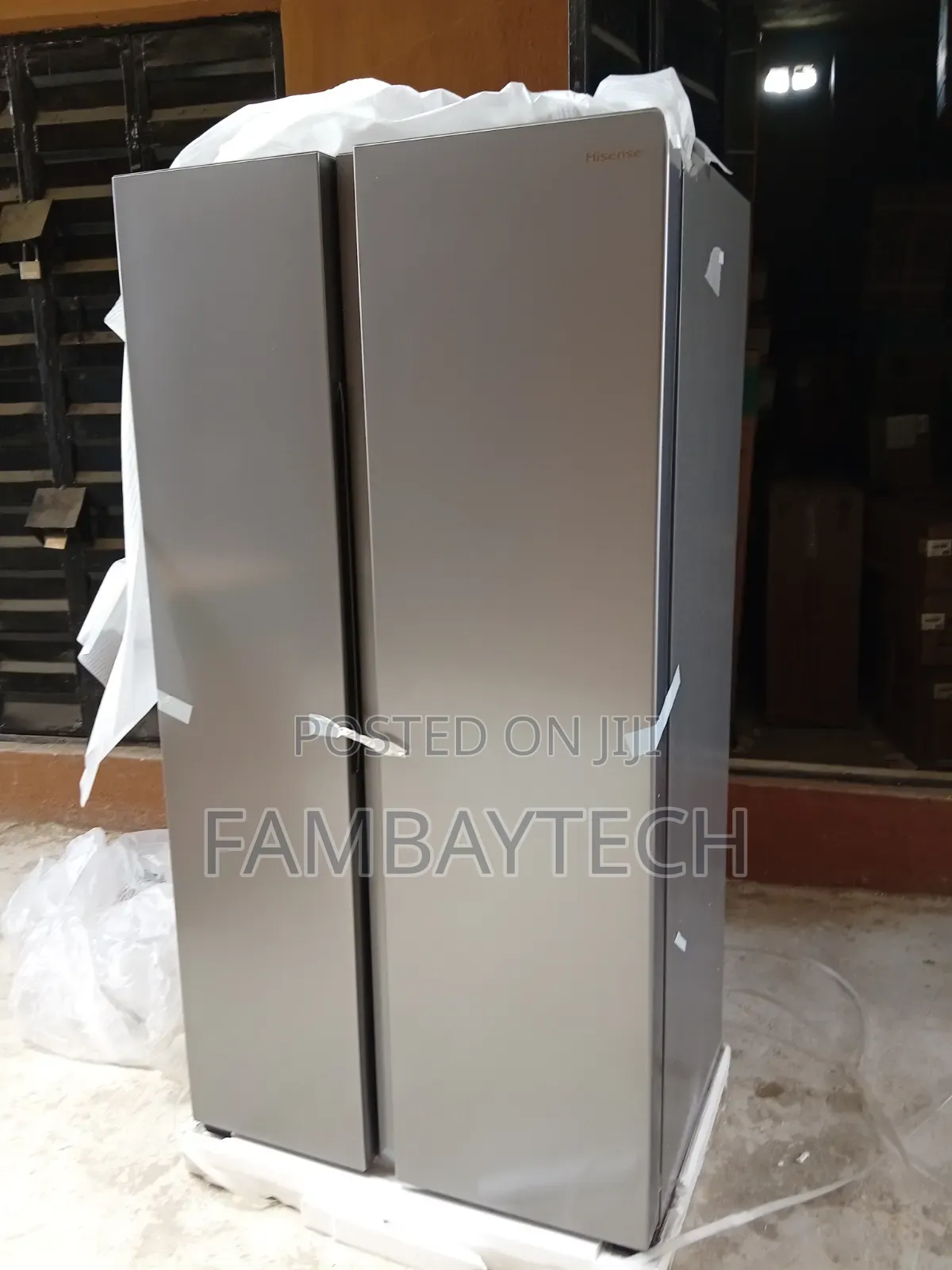Never-Used Hisense Refrigerator With Spacious Freezer Compartment