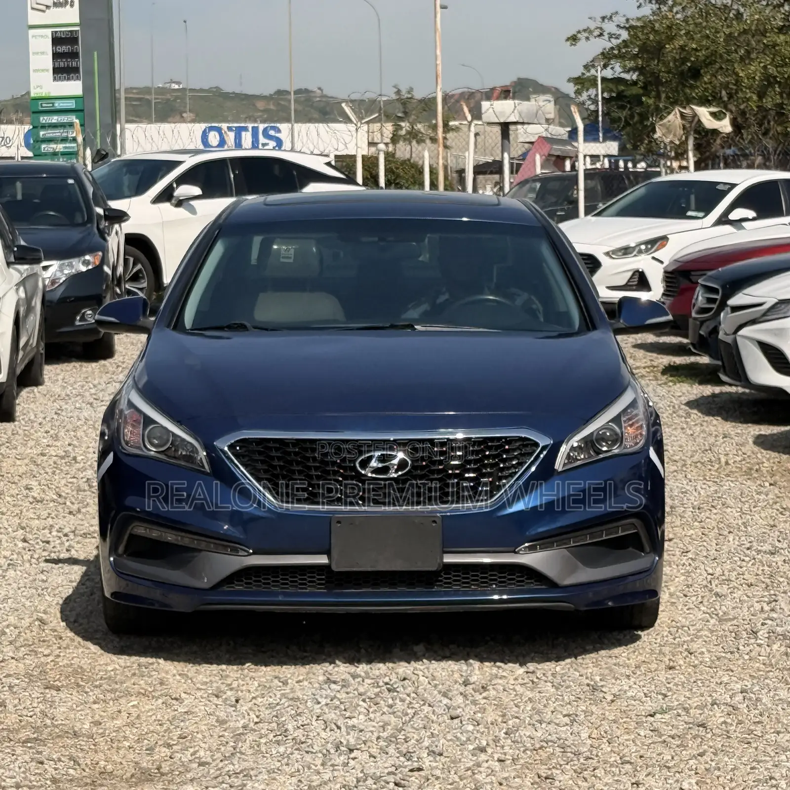 Hyundai Sonata SE 2017 Blue