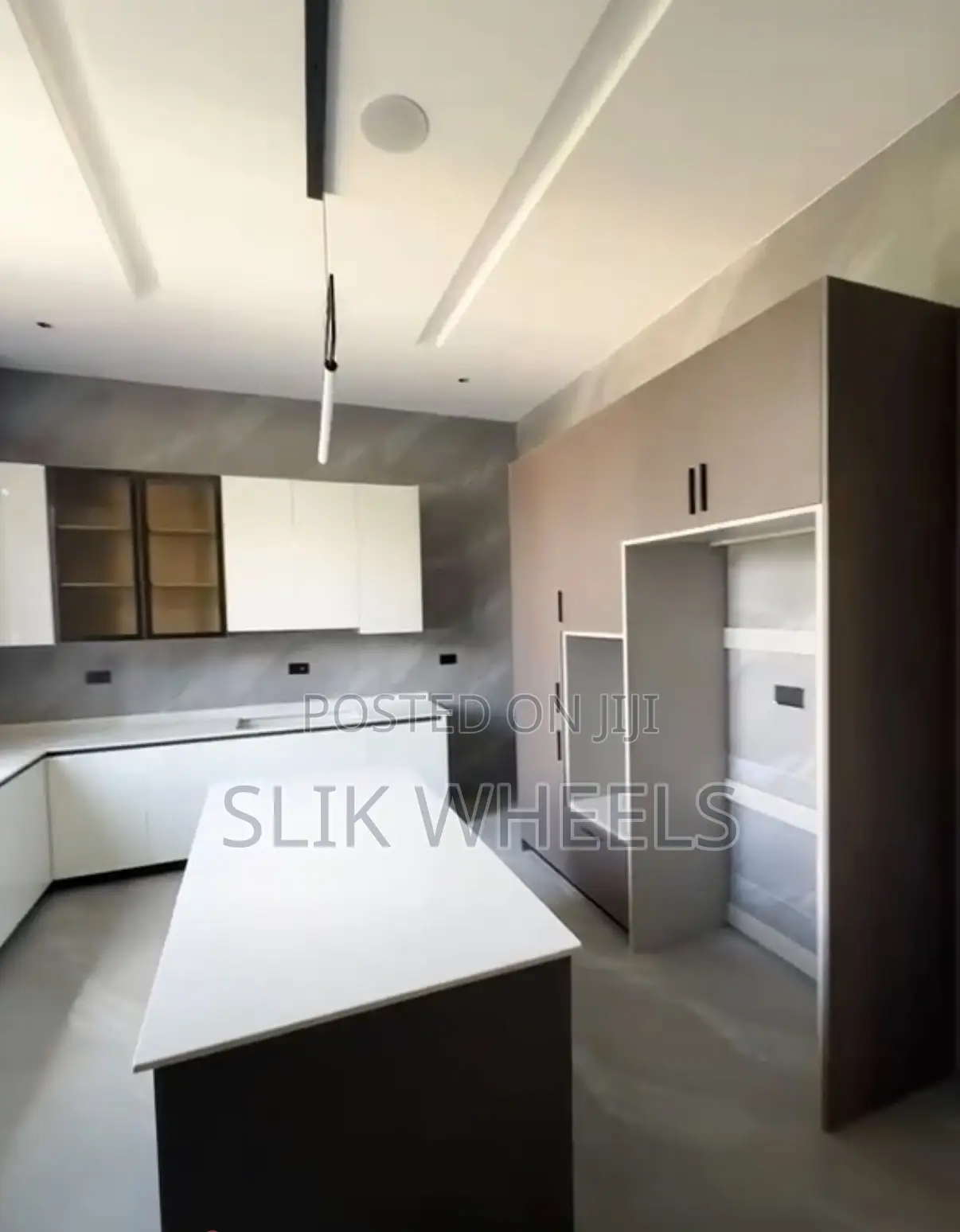 5bdrm Duplex in Asokoro for sale