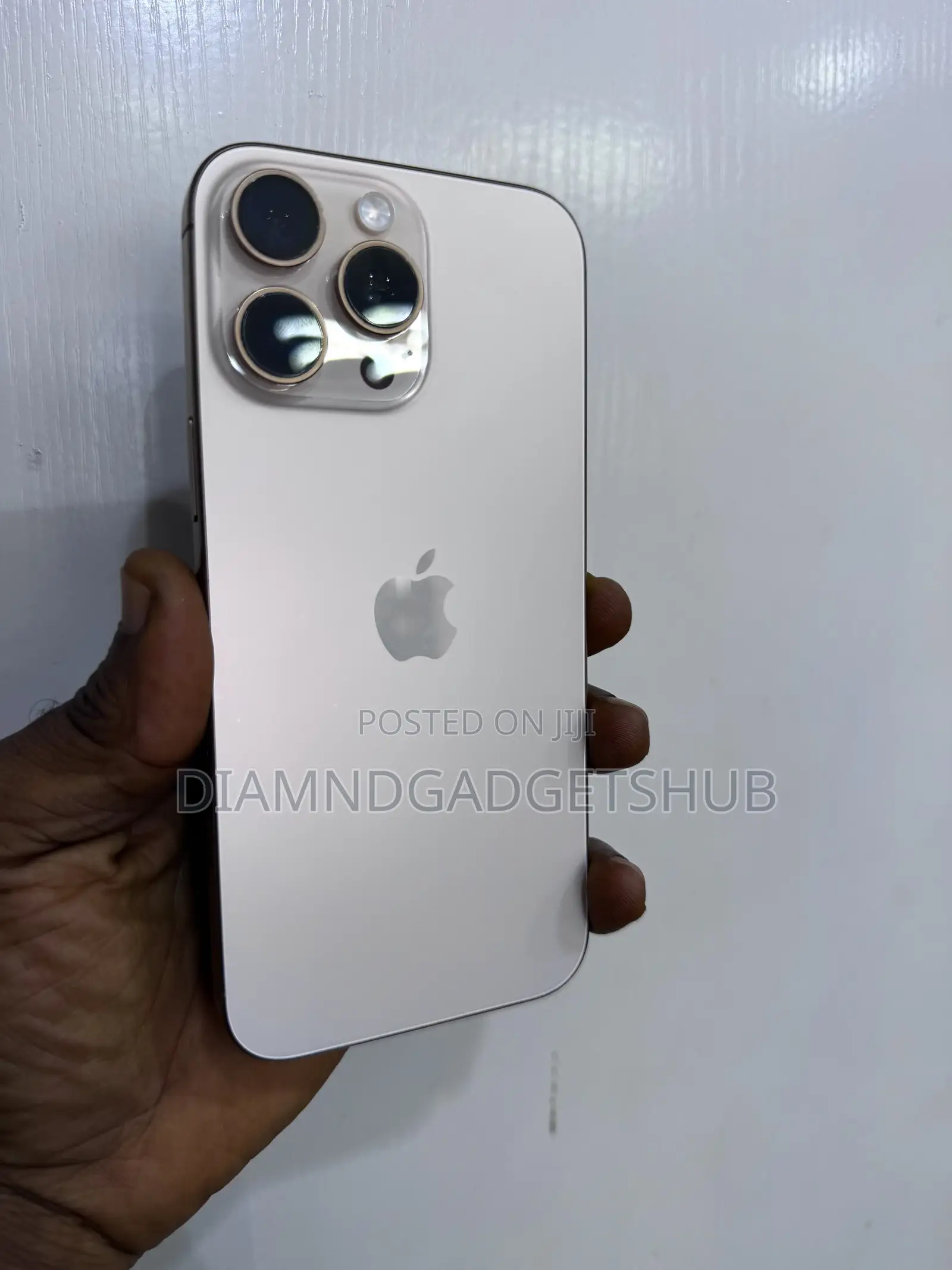 Apple iPhone 16 Pro Max 256 GB Gold
