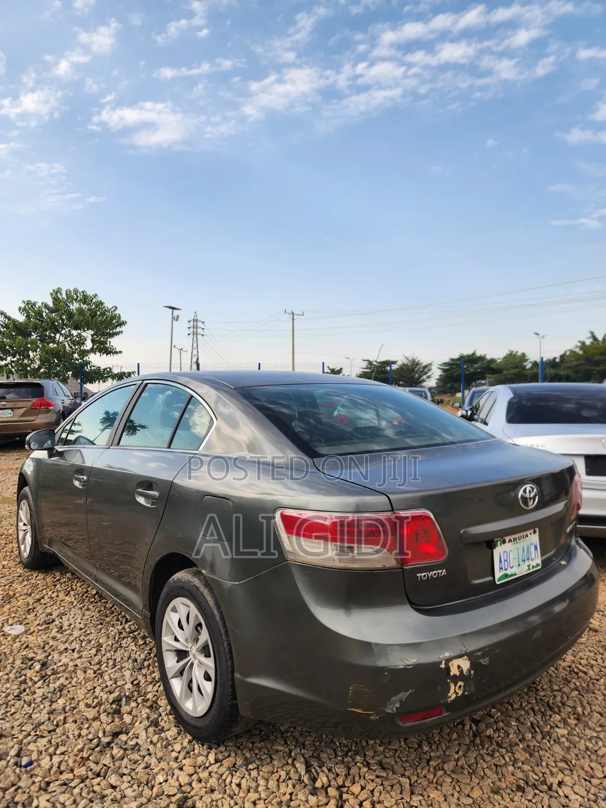 Toyota Avensis 2.0 Advanced Automatic 2012 Green