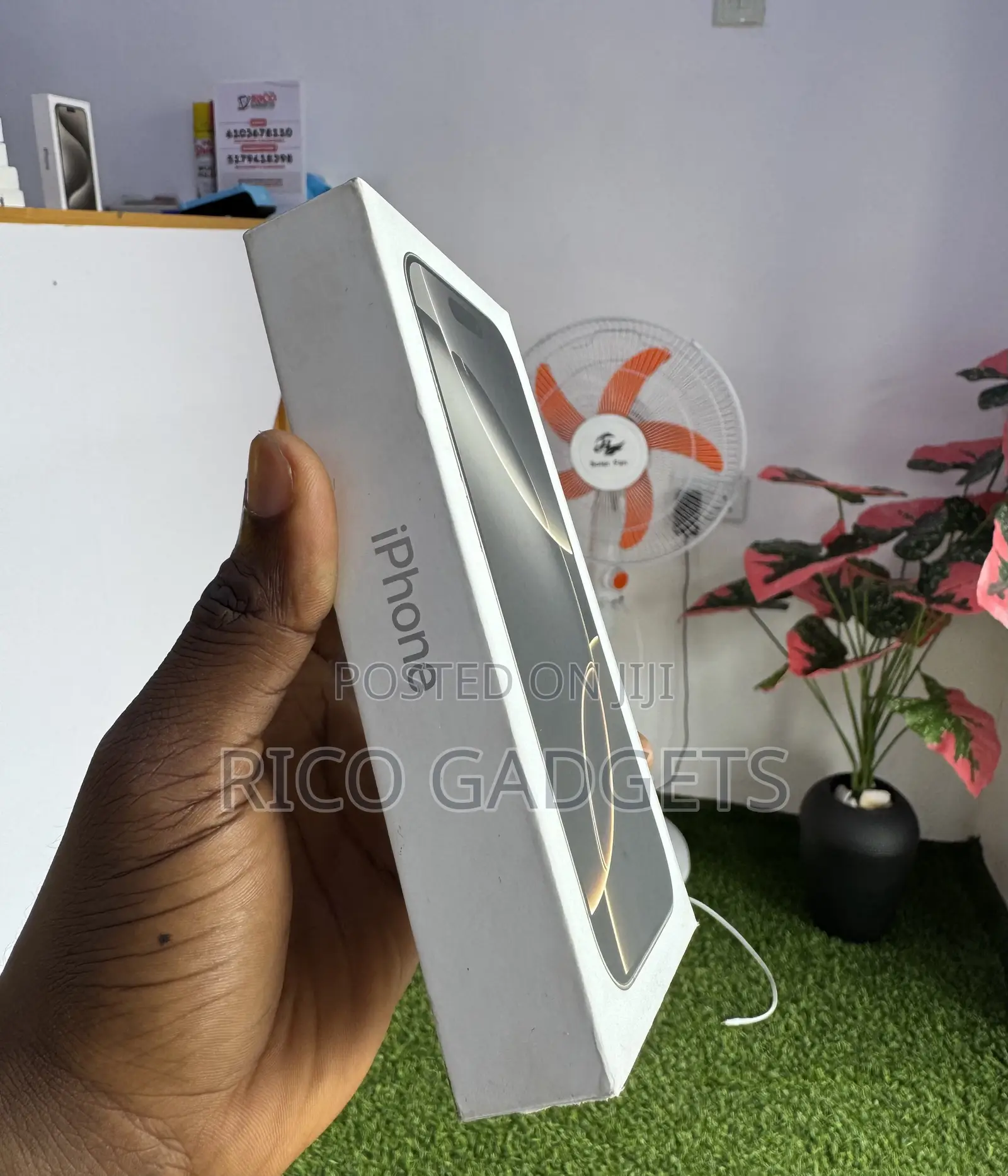New Apple iPhone 16 Pro 128 GB Gray
