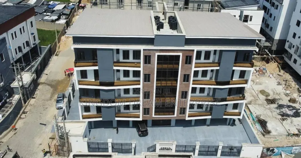4bdrm Apartment in Off Freedom Way, Ikate for sale