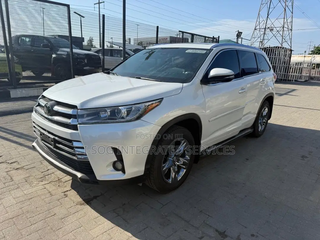 Toyota Highlander Limited Platinum 4x4 V6 (3.5L 6cyl 8A) 2018 White