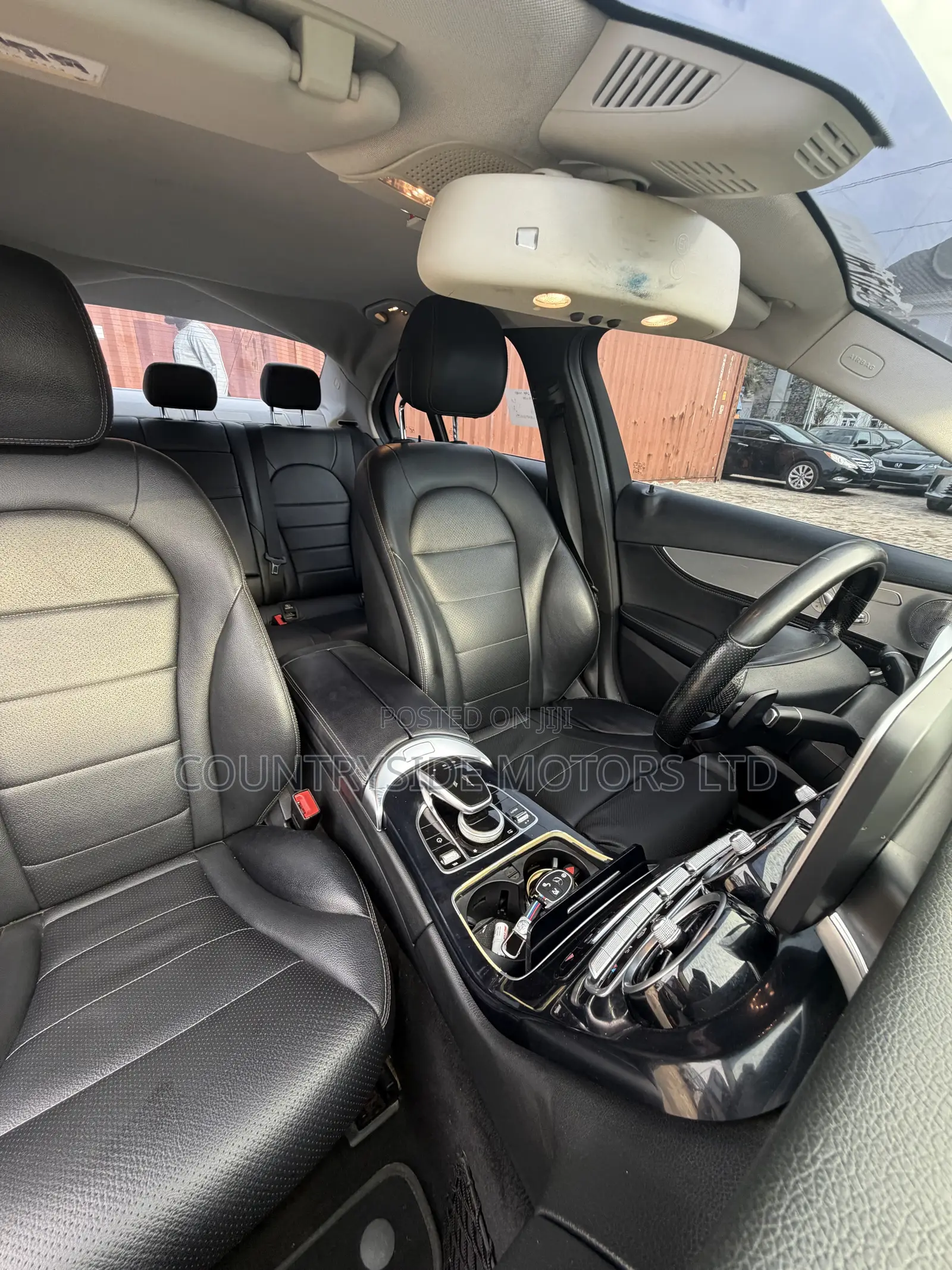 Mercedes-Benz C300 Base 4dr RWD Sedan (2.0L 4cyl 7A) 2015 Gray