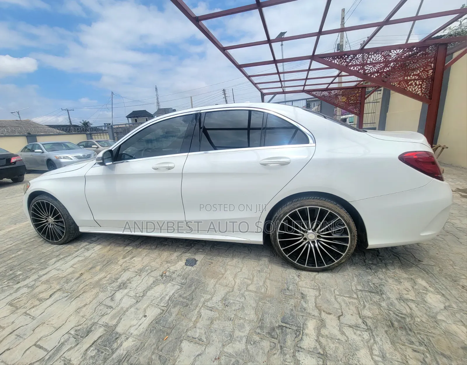 Mercedes-Benz C300 2017 White