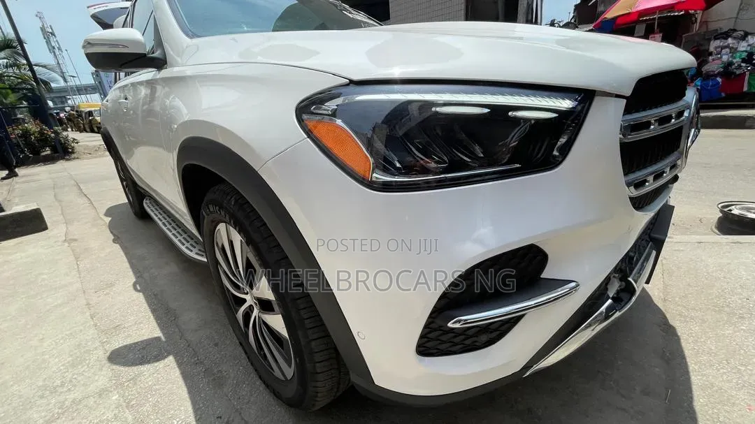 Mercedes-Benz GLE-Class GLE 350 4MATIC AWD 2025 White