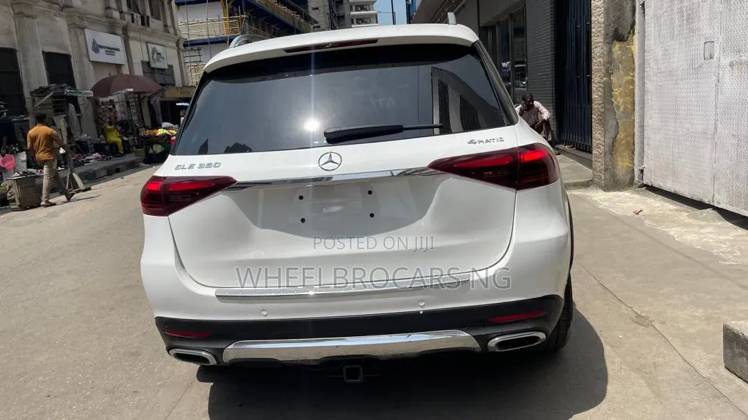 Mercedes-Benz GLE-Class GLE 350 4MATIC AWD 2025 White