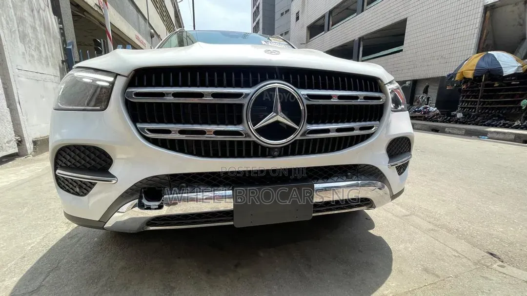 Mercedes-Benz GLE-Class GLE 350 4MATIC AWD 2025 White