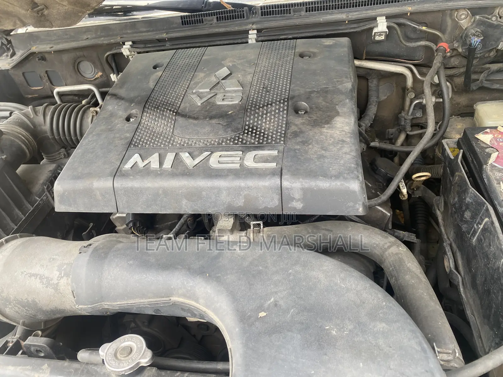 Mitsubishi Pajero 3.8 V6 GLS/GLX 2010 Gray