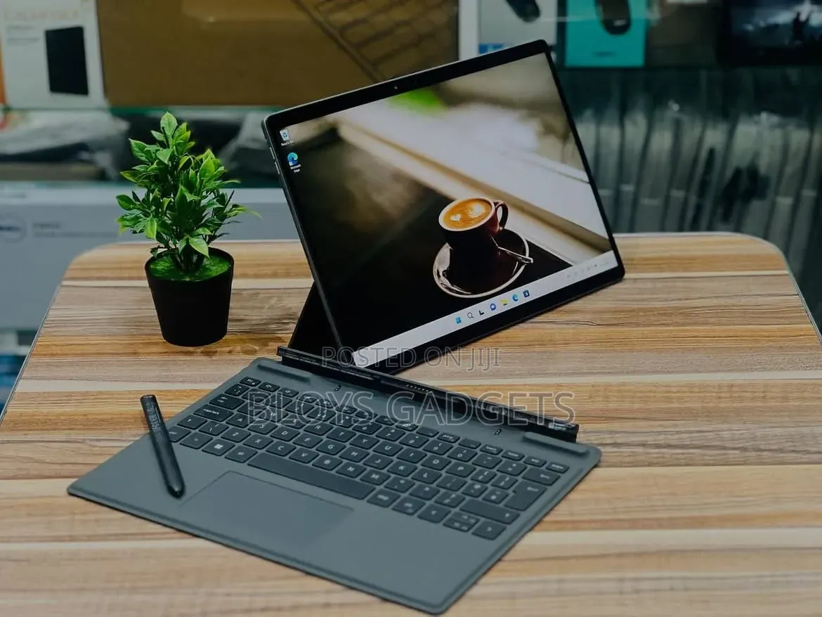 Laptop Dell Latitude 7320 Detachable 16GB Intel Core i5 SSD 256GB