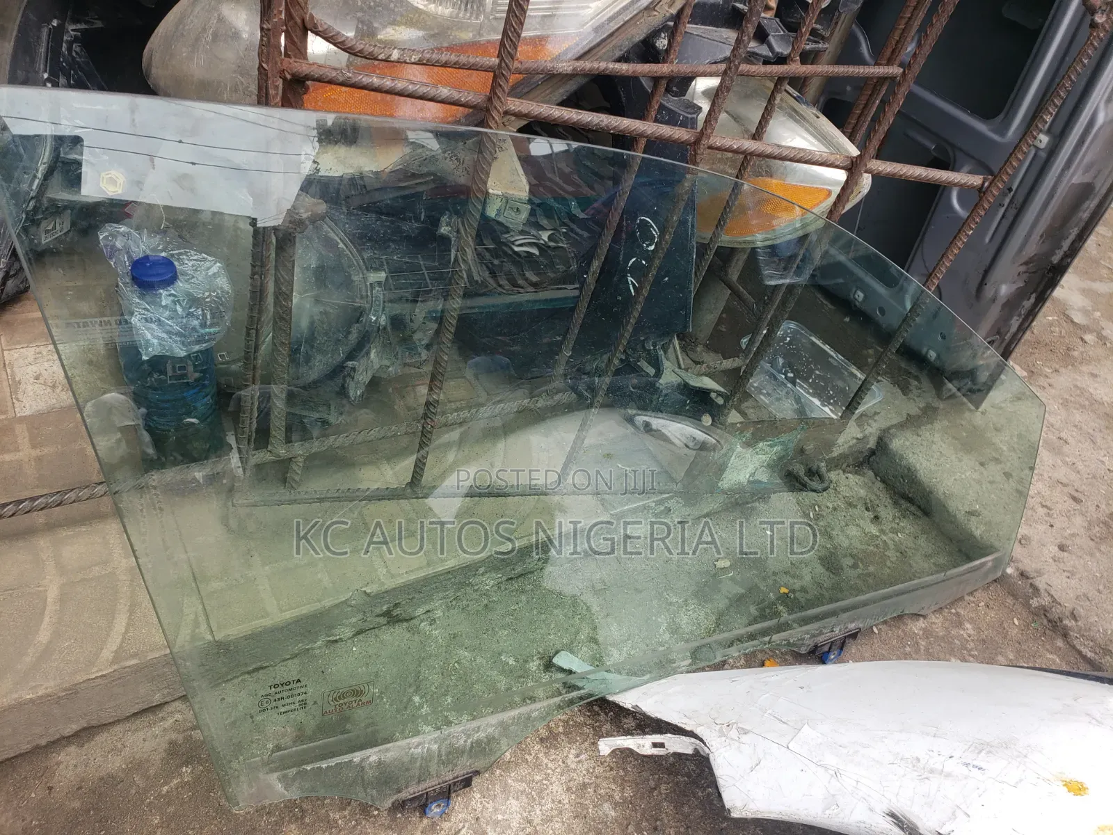 Door Glass Toyota Highlander 2015-2019 Front Right