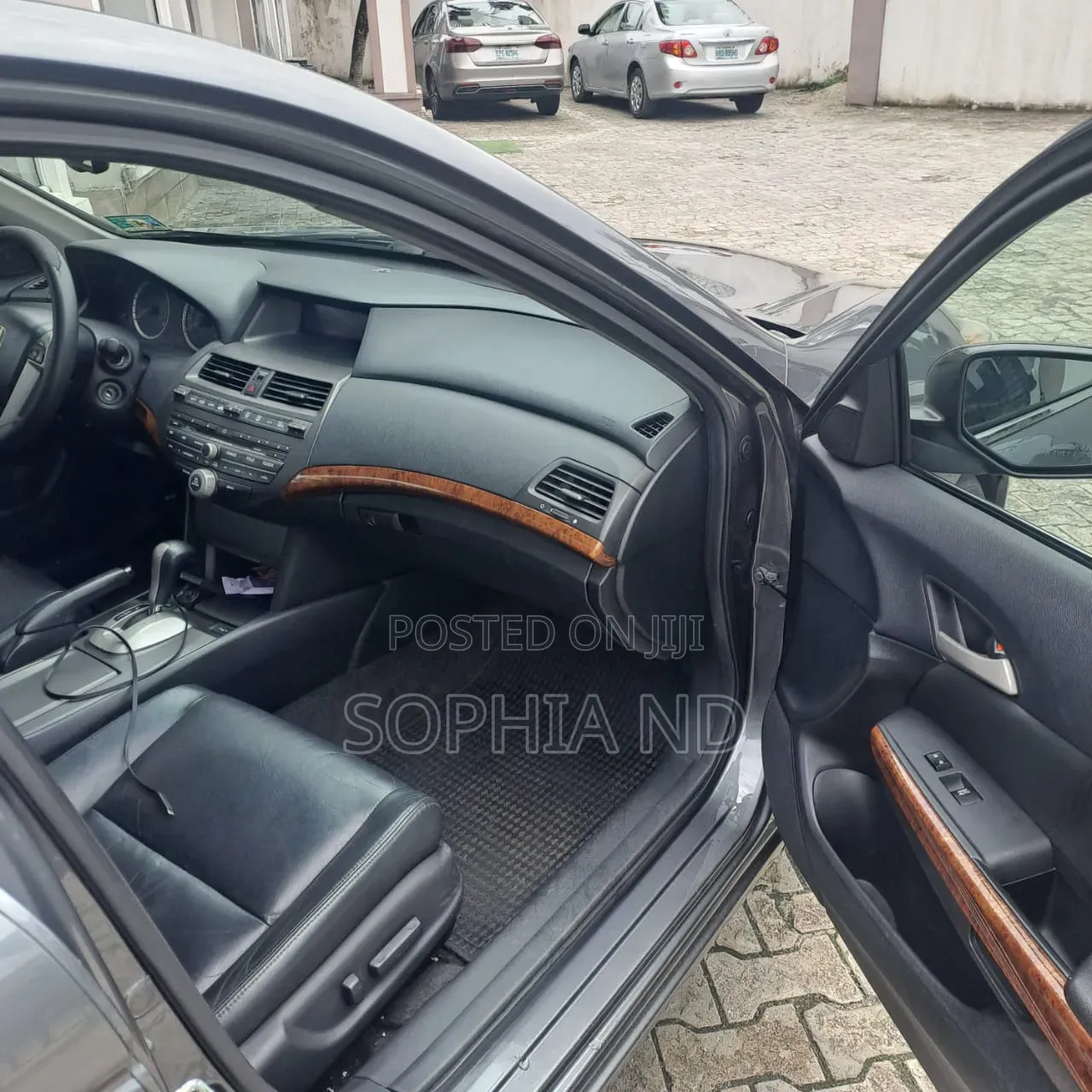 Honda Accord 2011 Gray
