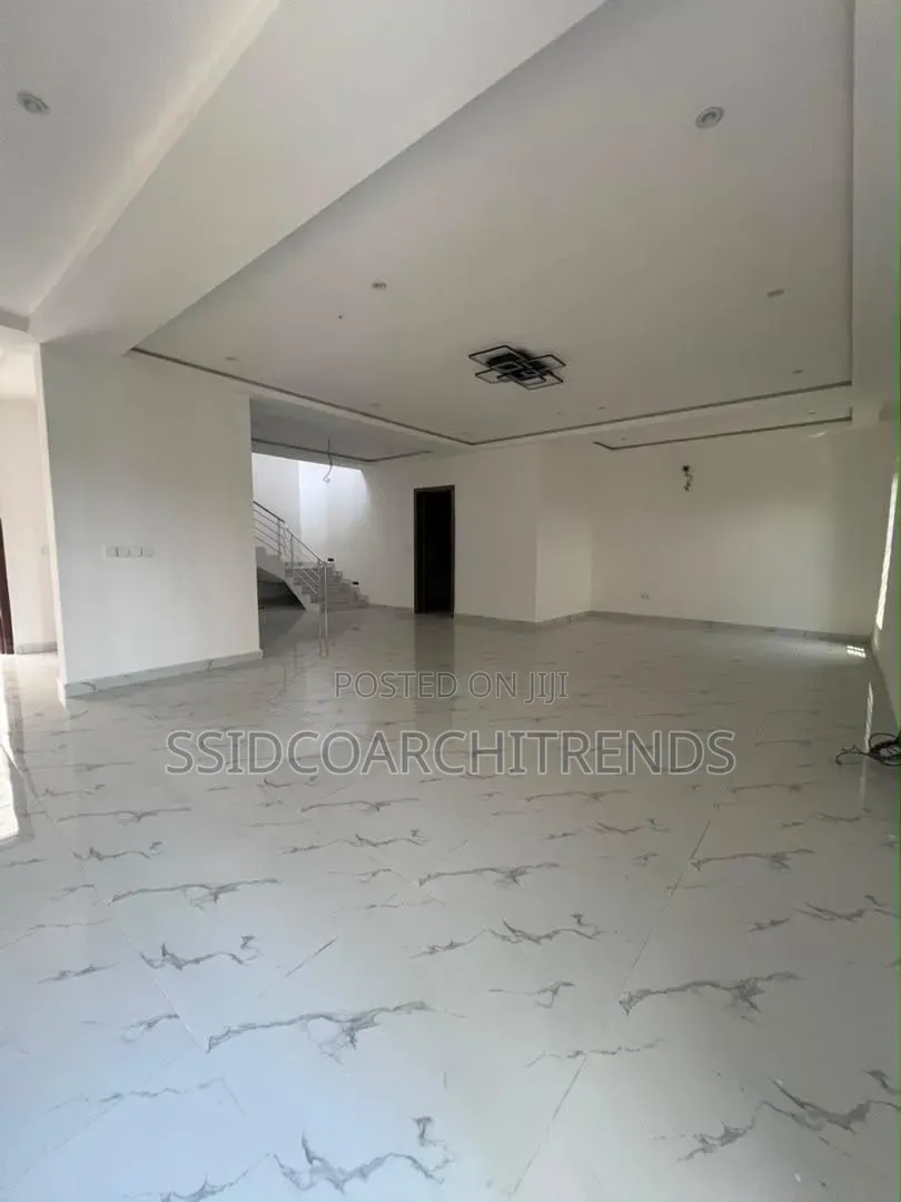 3bdrm Duplex in Call To Access for rent