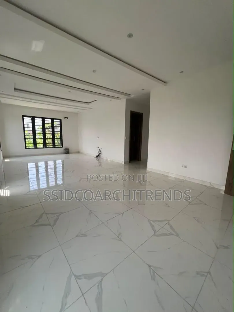 3bdrm Duplex in Call To Access for rent