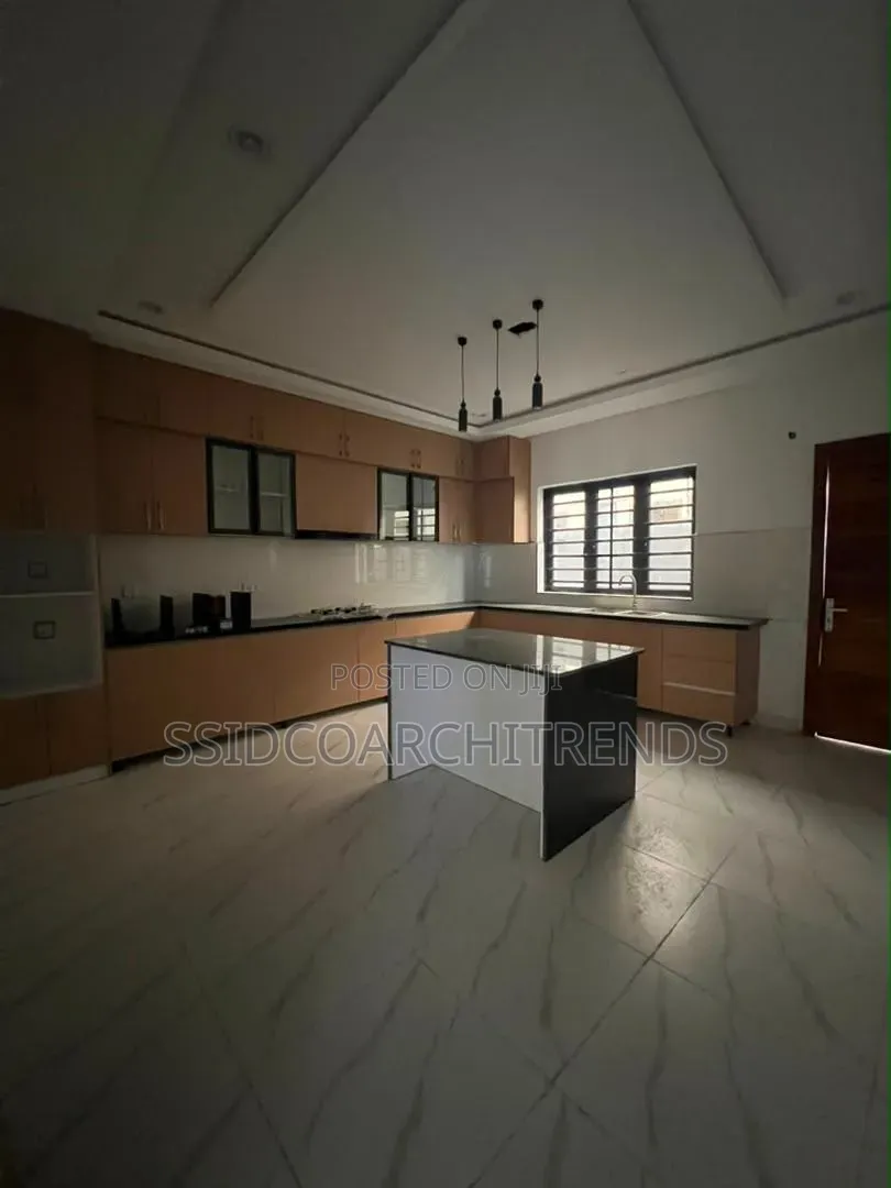 3bdrm Duplex in Call To Access for rent