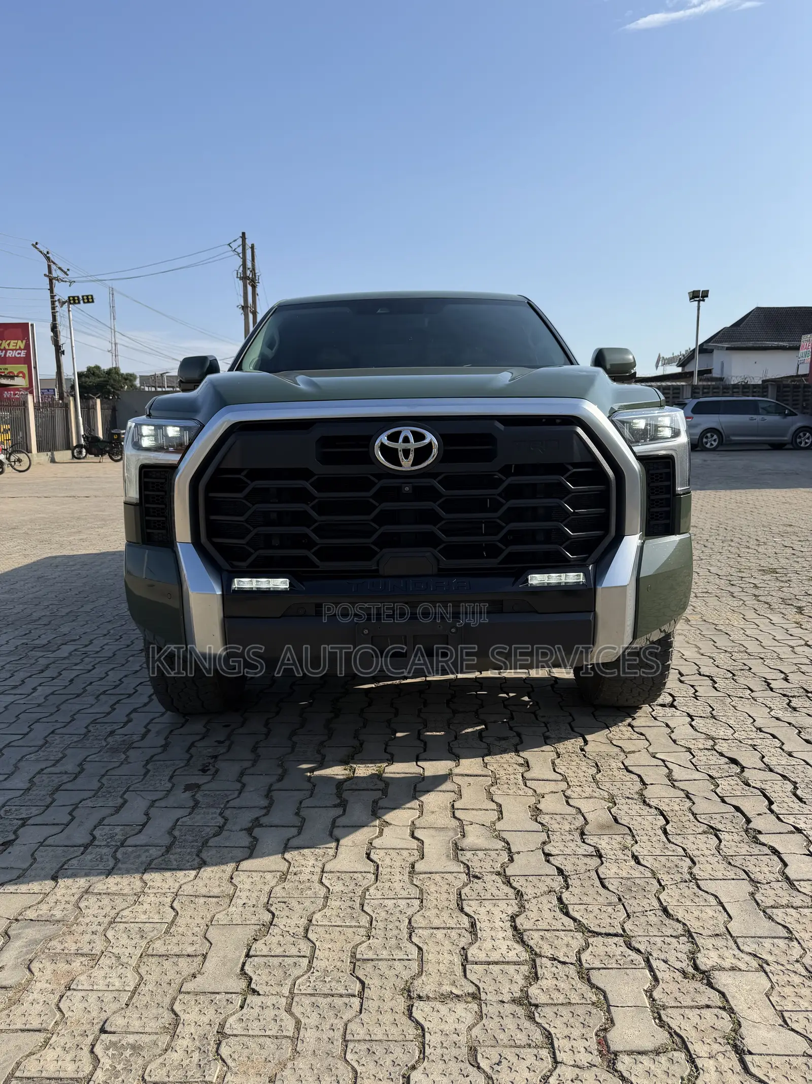 Toyota Tundra Limited 2022 Green