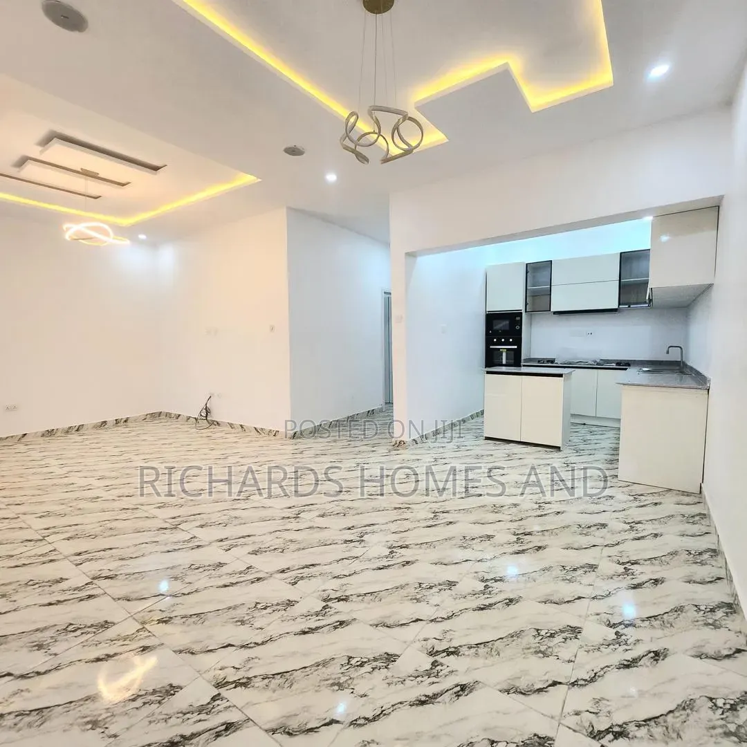 3bdrm Apartment in Ikate for rent