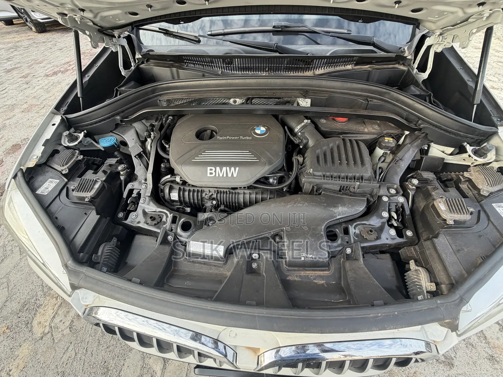 BMW X1 xDrive28i AWD 2016 Off white