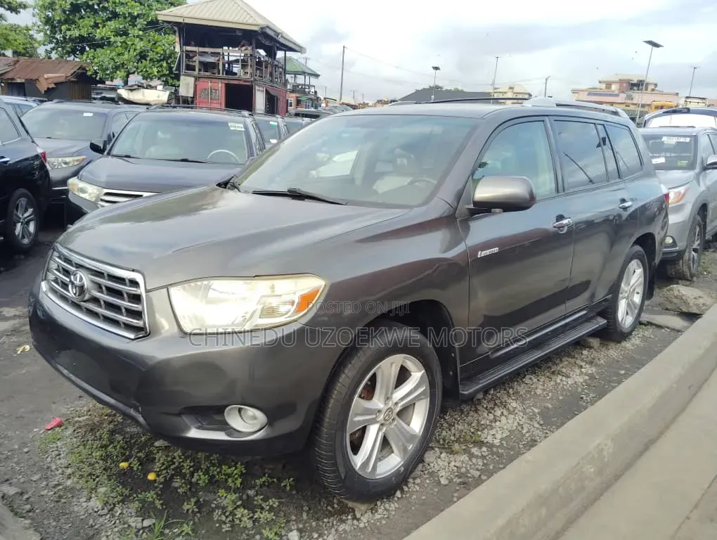 Toyota Highlander Limited 2010 Gray
